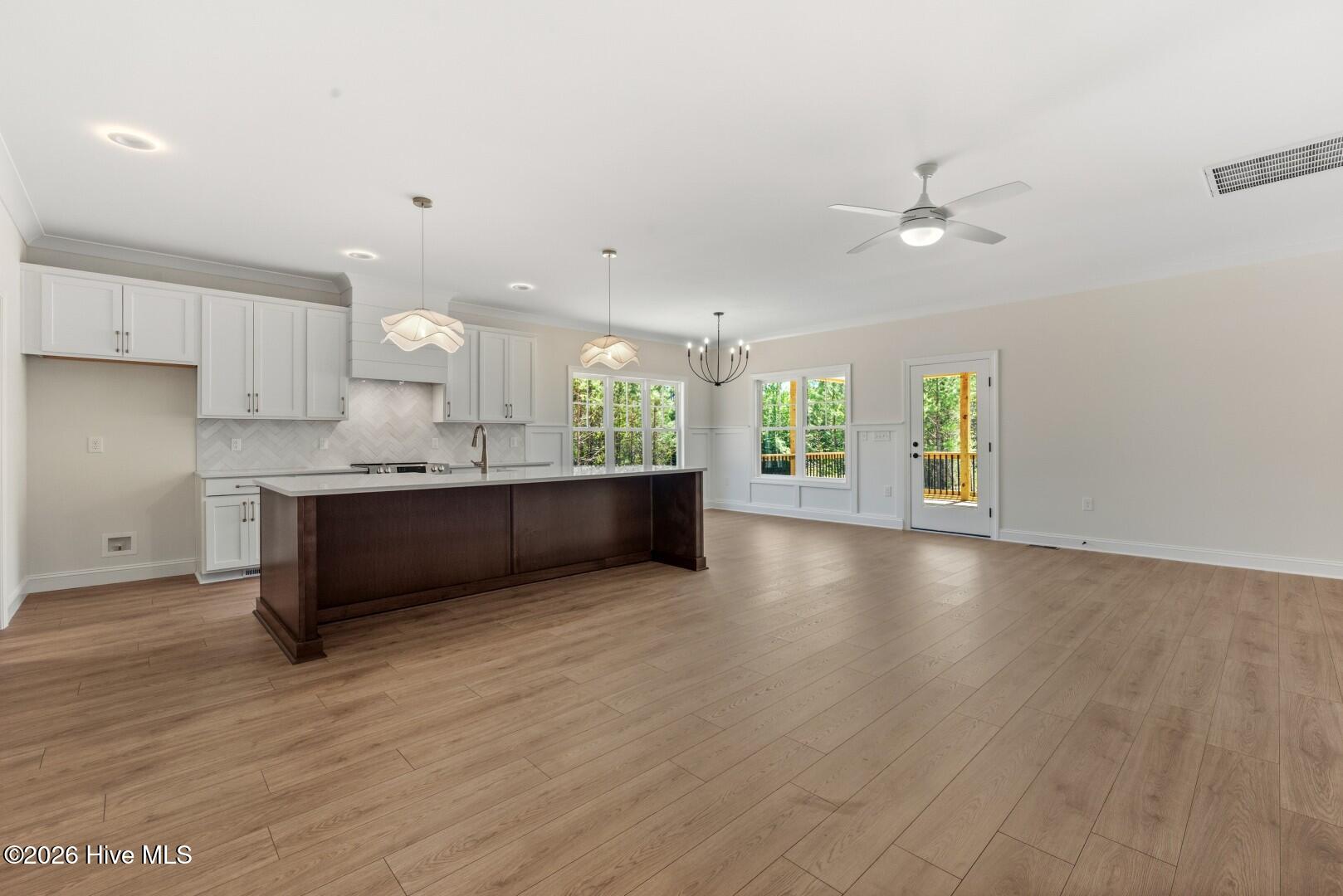 8651 Savage Road Property Photo 16