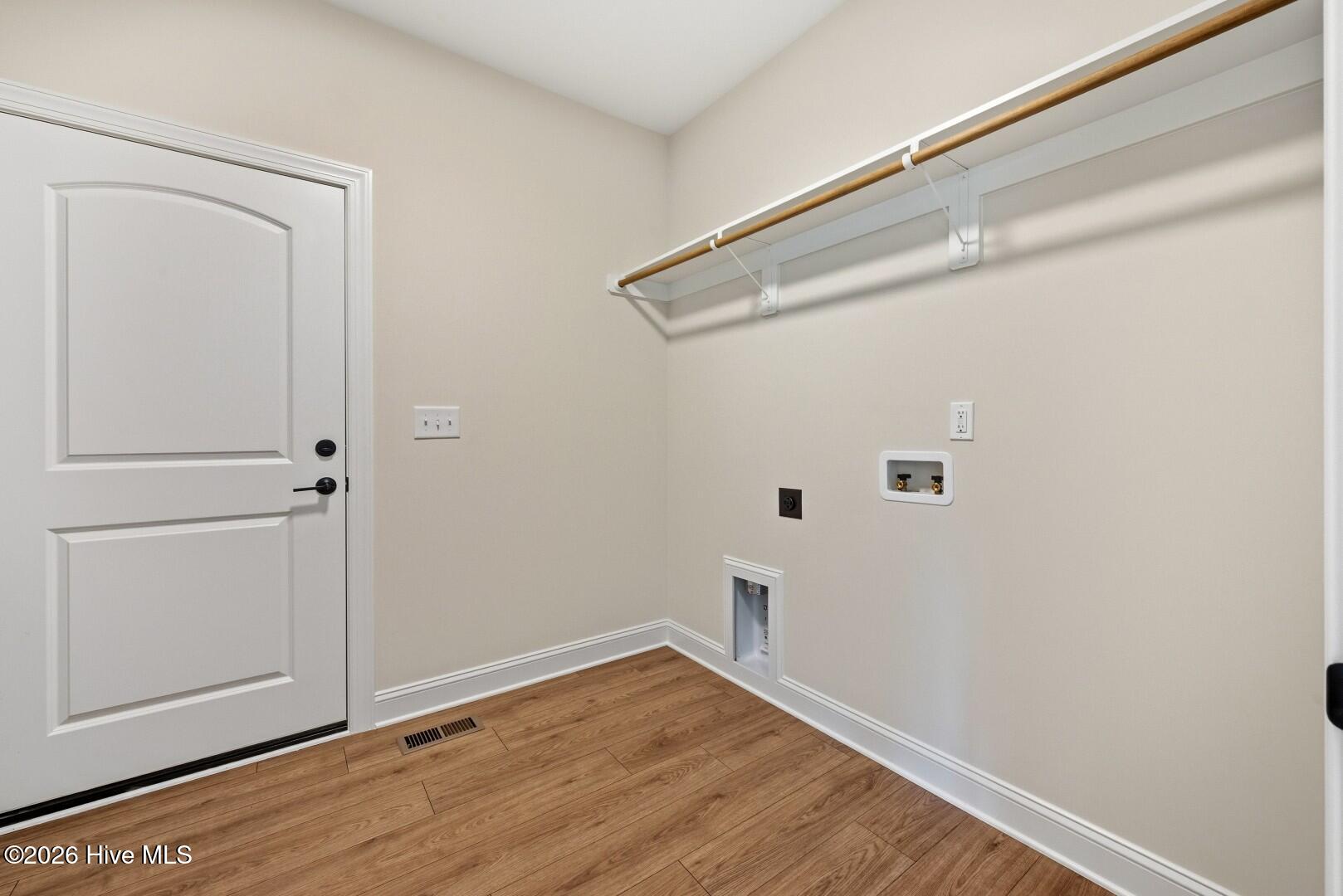 8651 Savage Road Property Photo 34