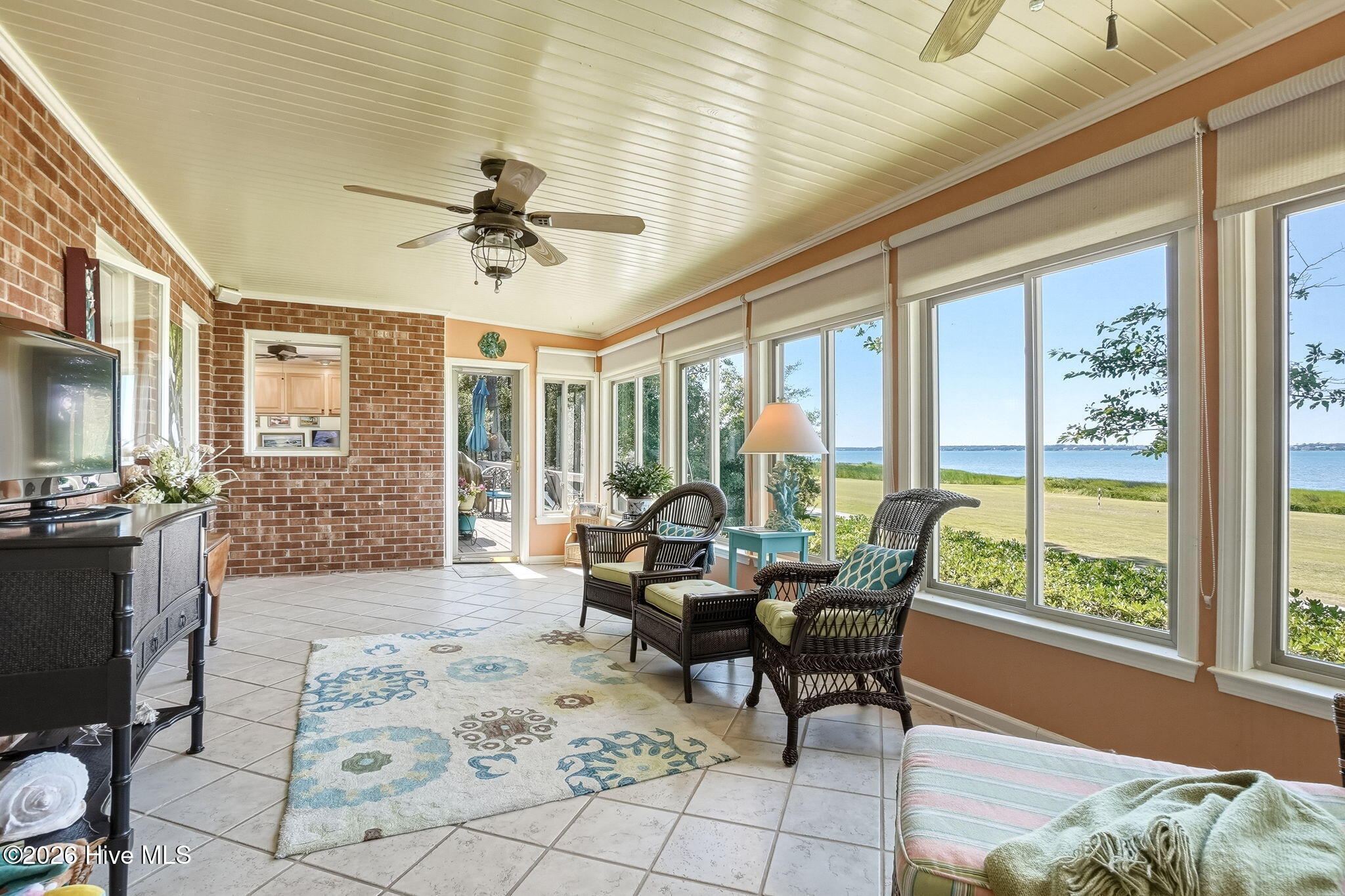 105 Magnolia Court Property Photo 33