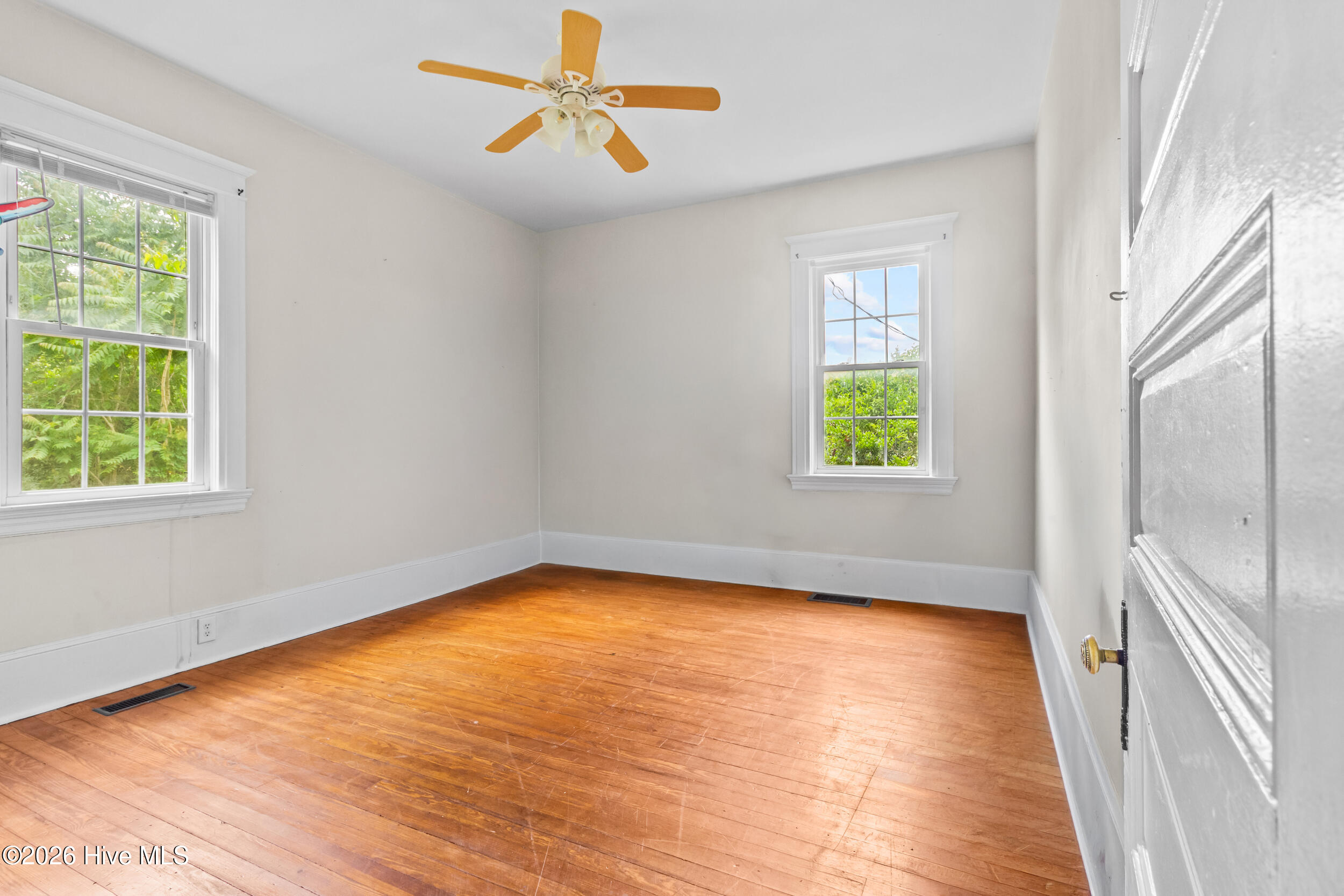 1503 National Avenue Property Photo 23