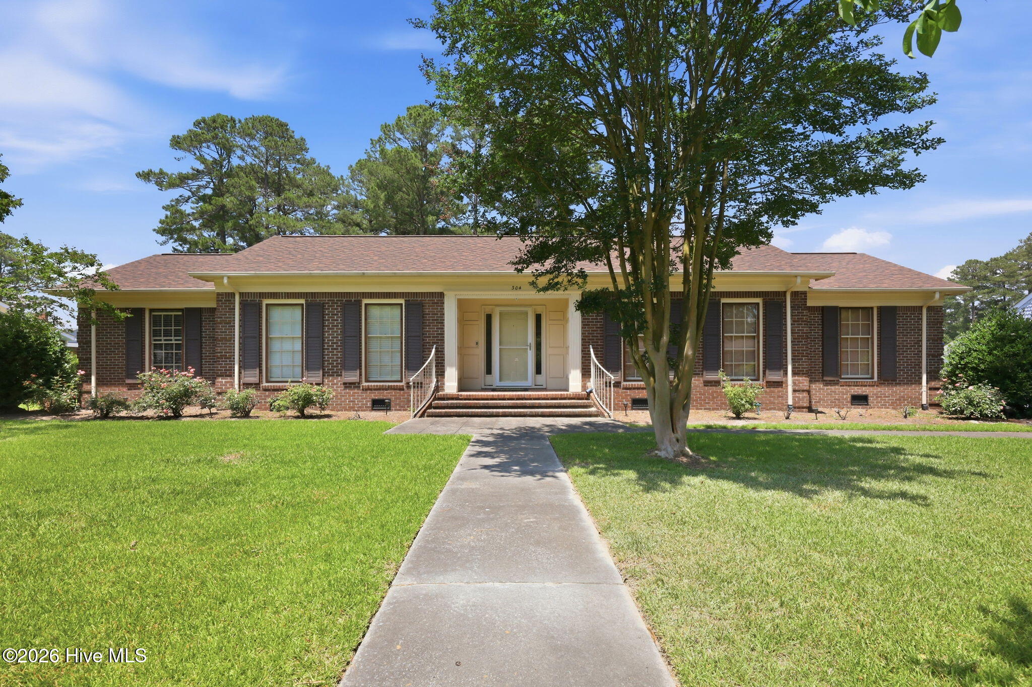 304 Lawson Road Property Photo 1
