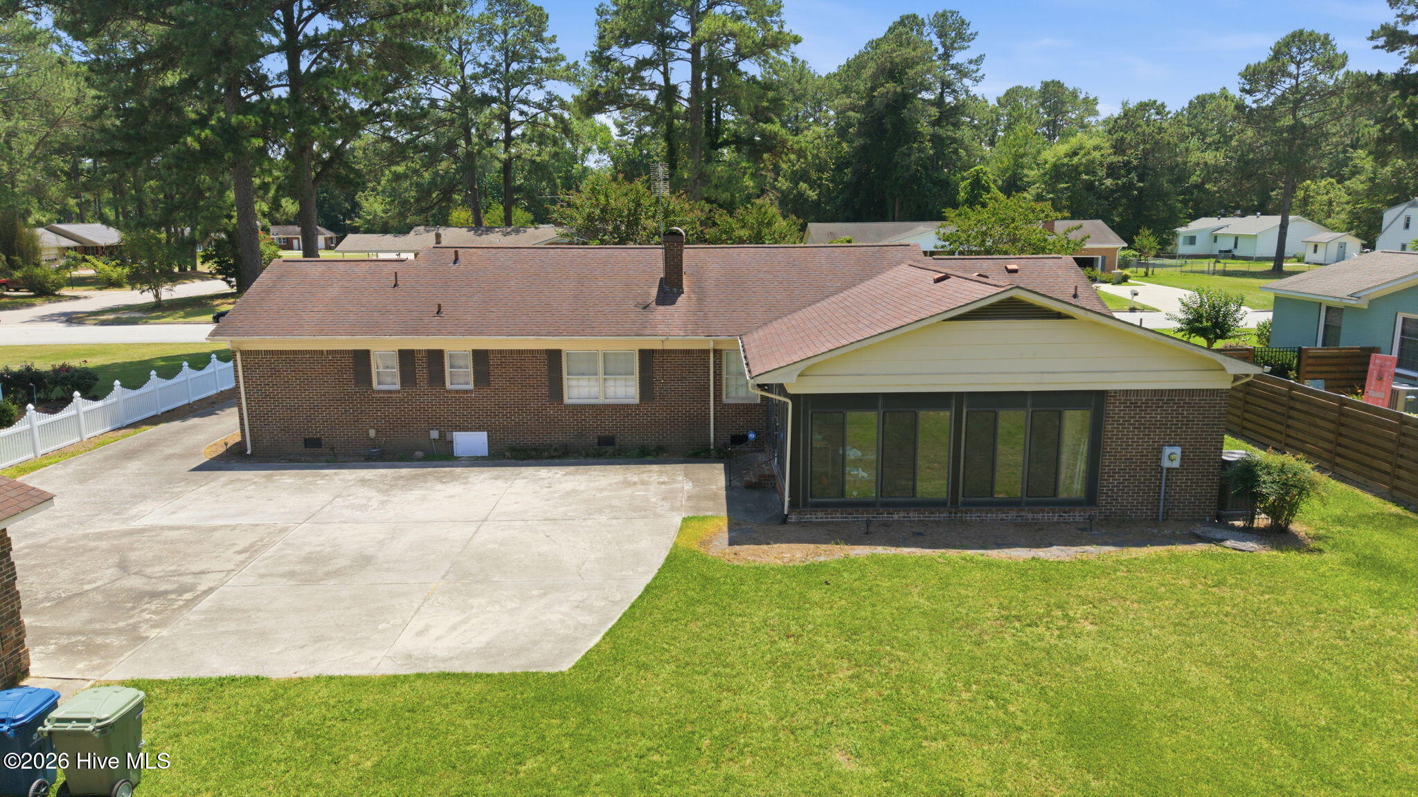 304 Lawson Road Property Photo 9