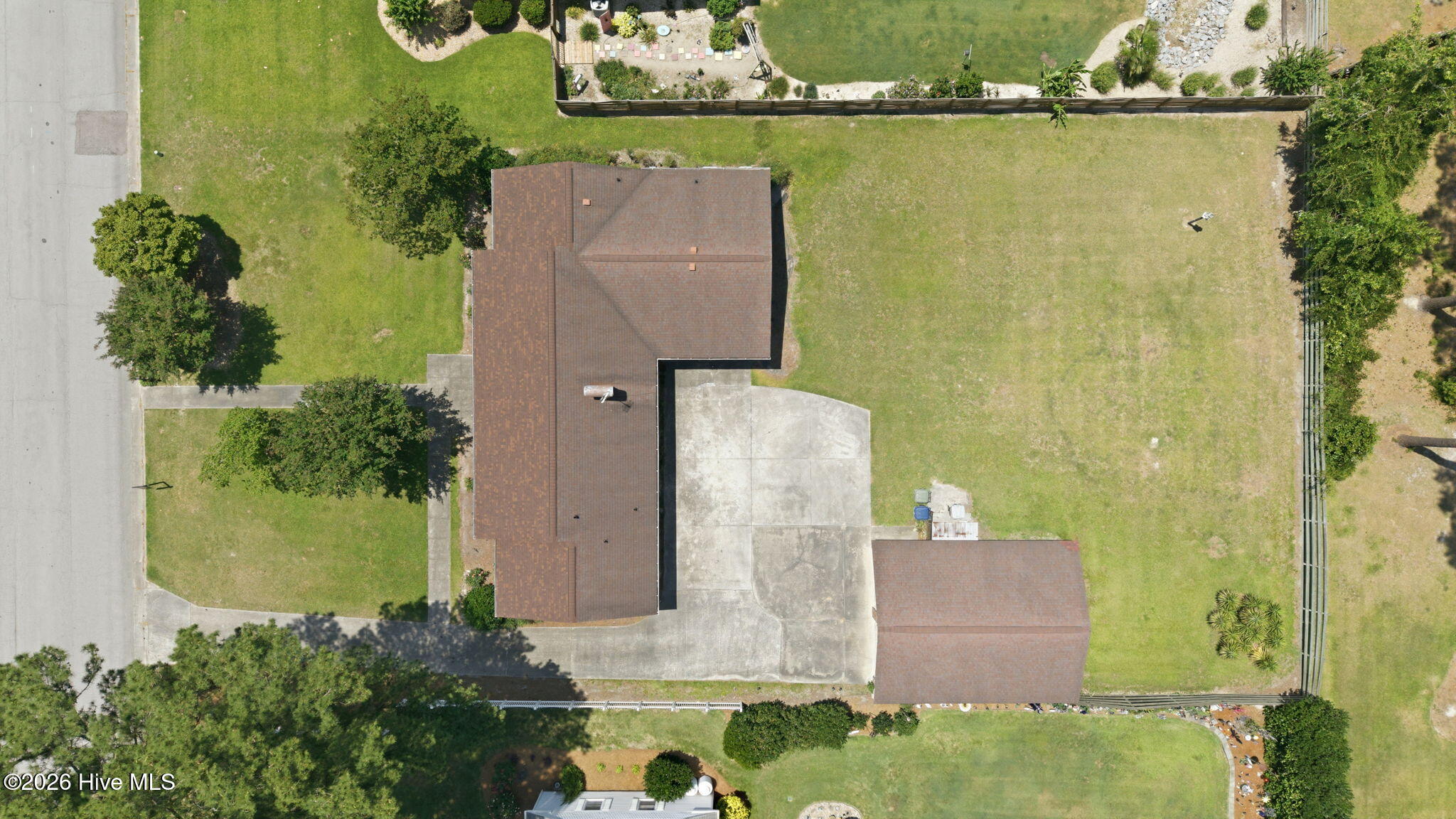304 Lawson Road Property Photo 11