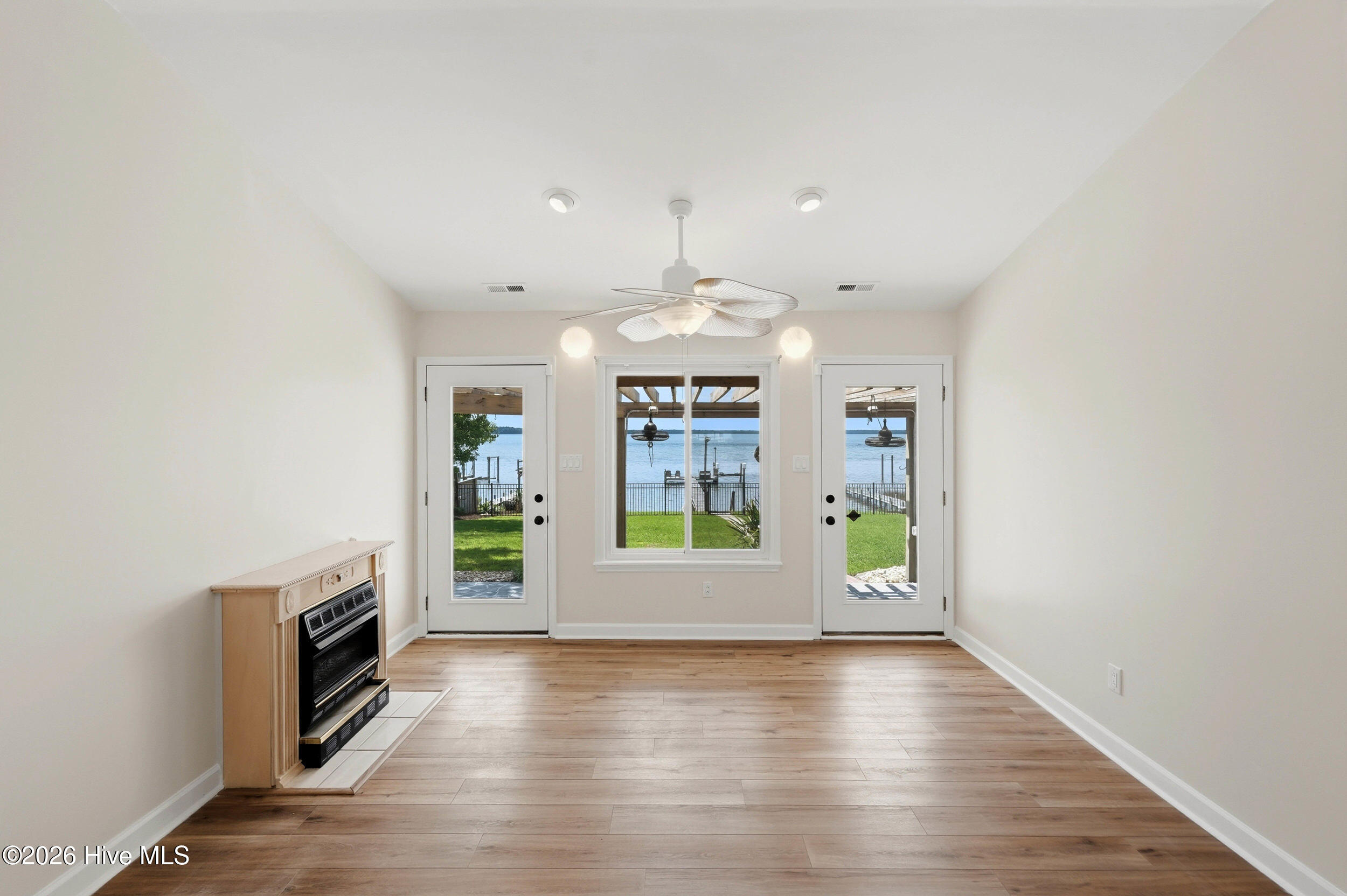 132 Gemstone Drive Property Photo 10