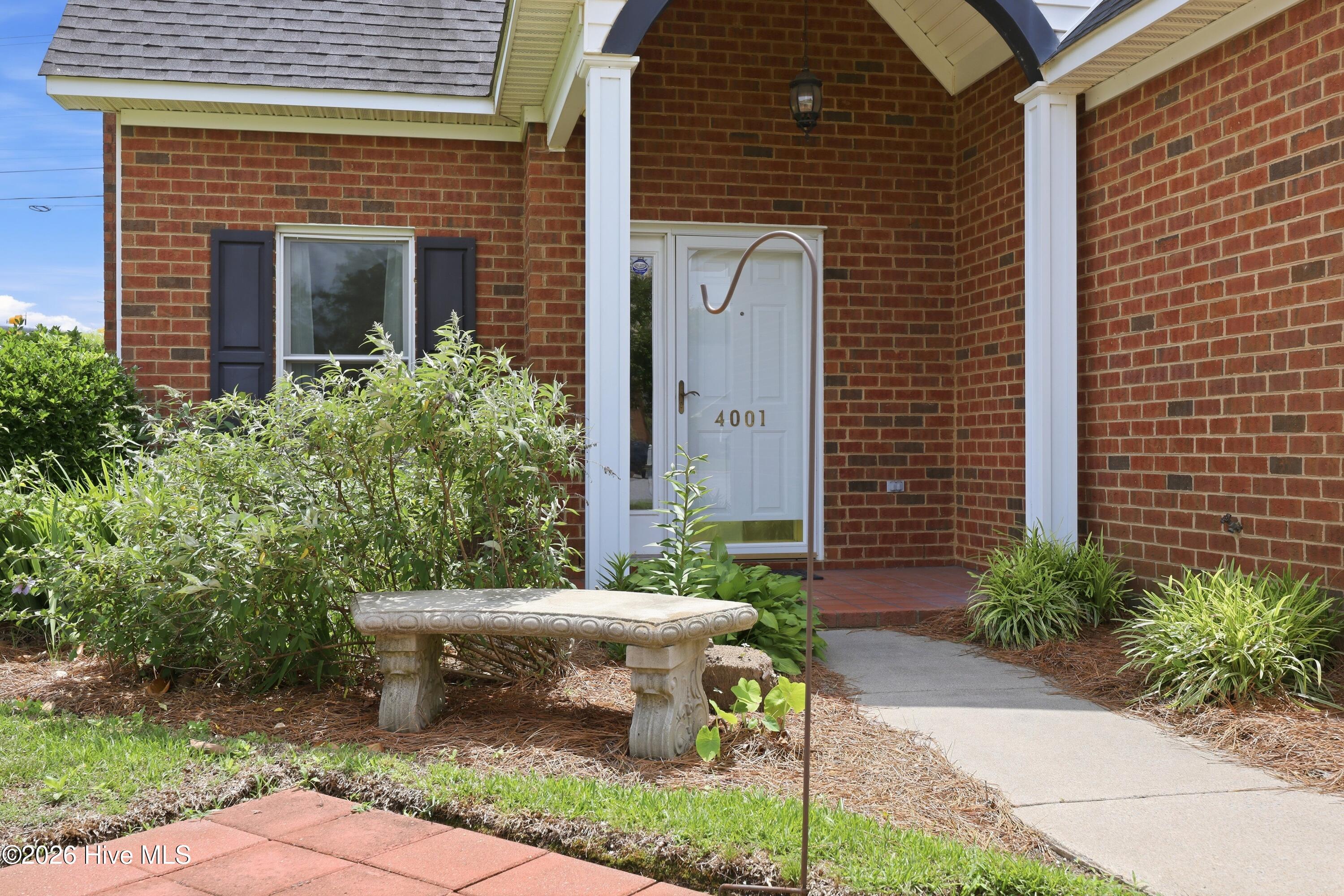 4001 Walkers Court Property Photo 32