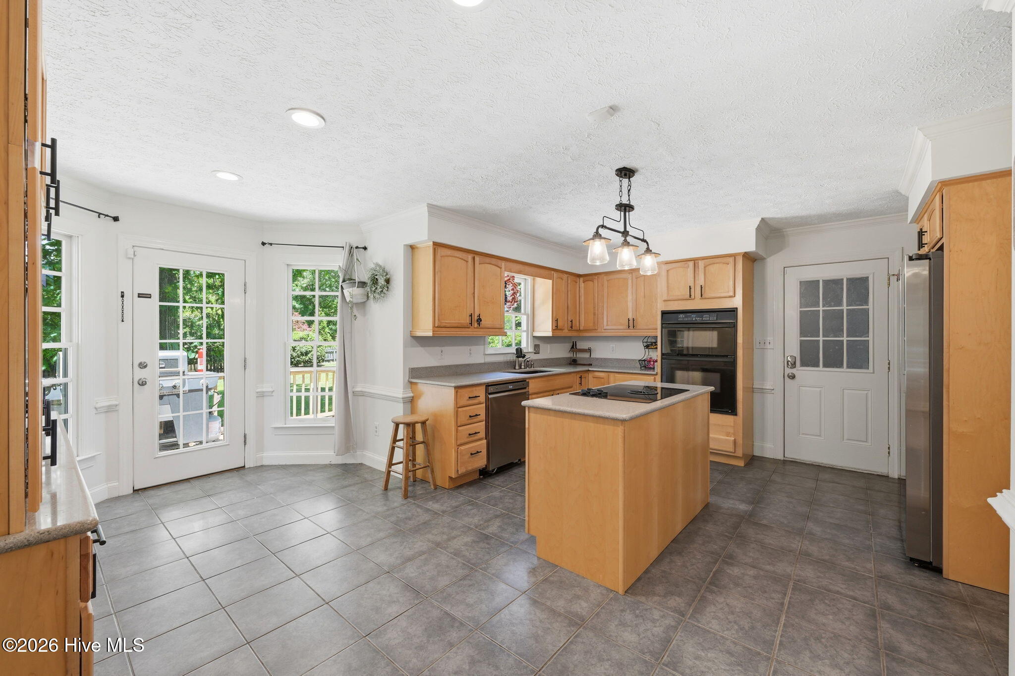 2513 Hickory Street Property Photo 15