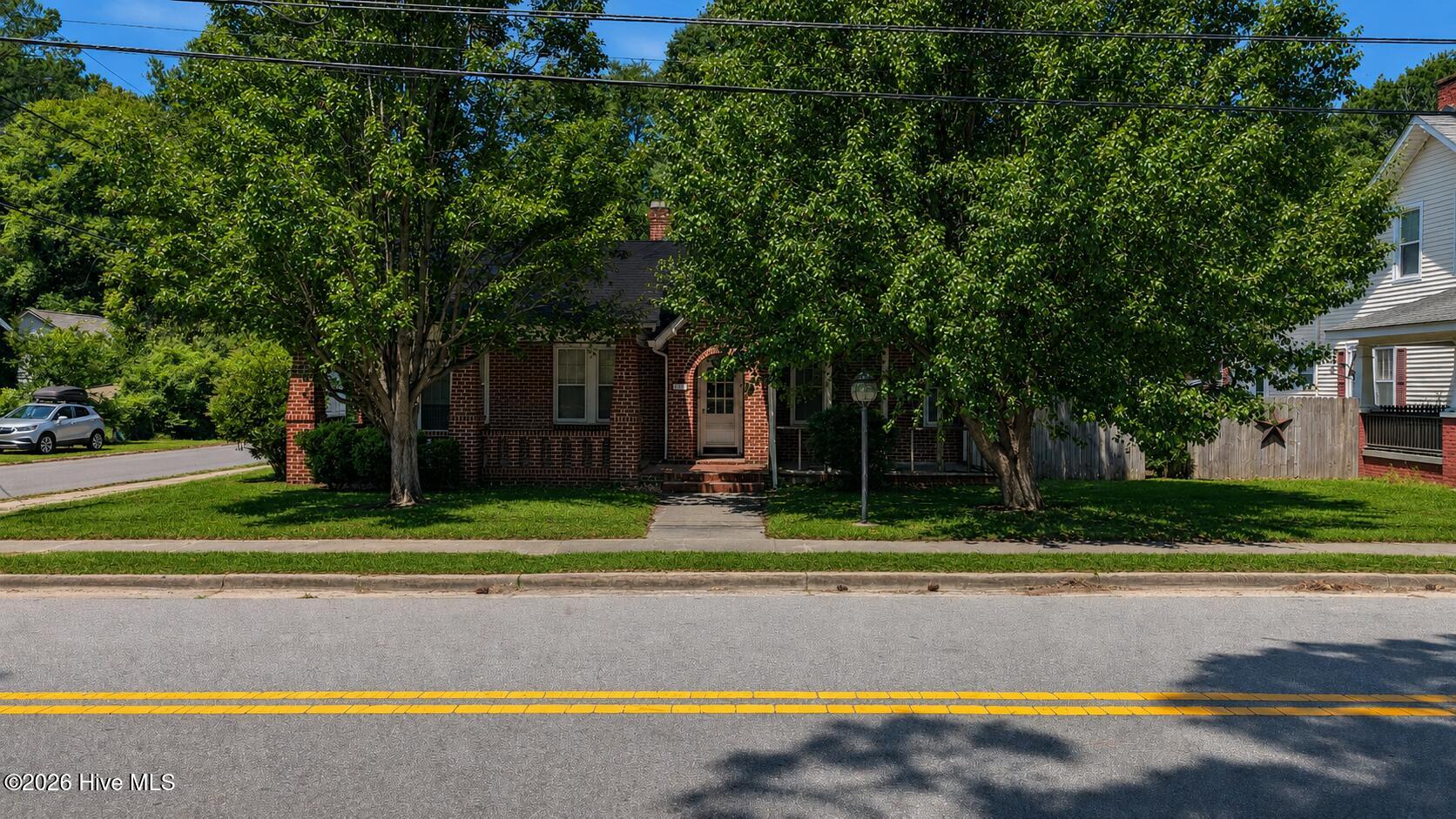 7511 Main Street