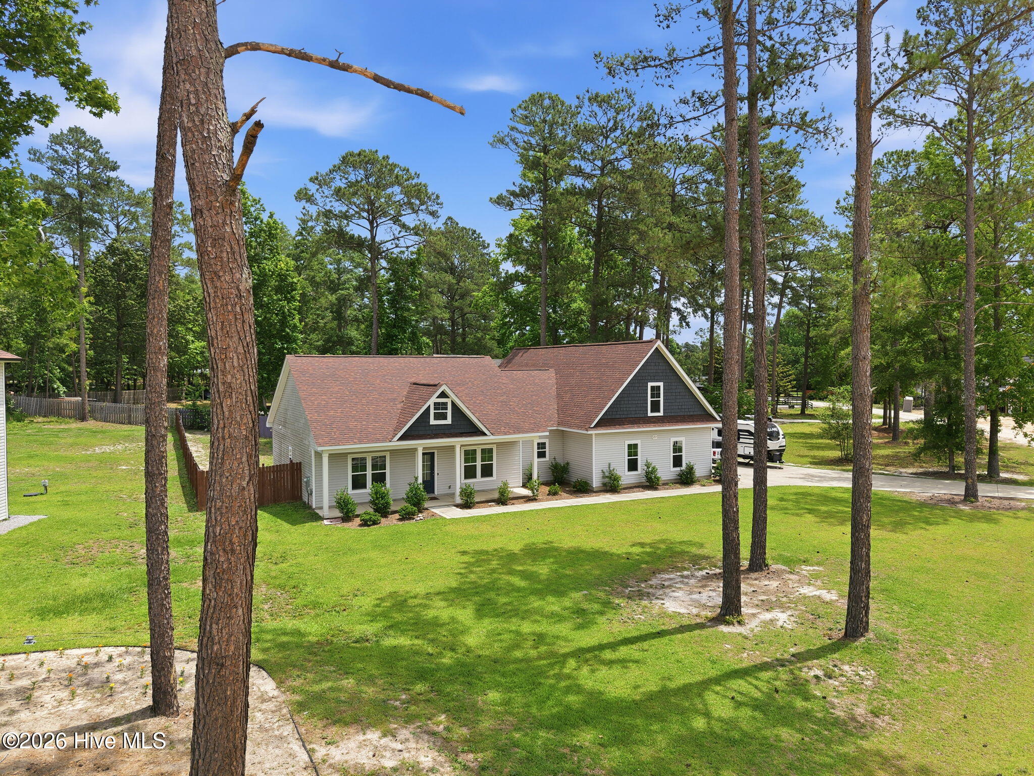 277 B And B Loop Property Photo 6