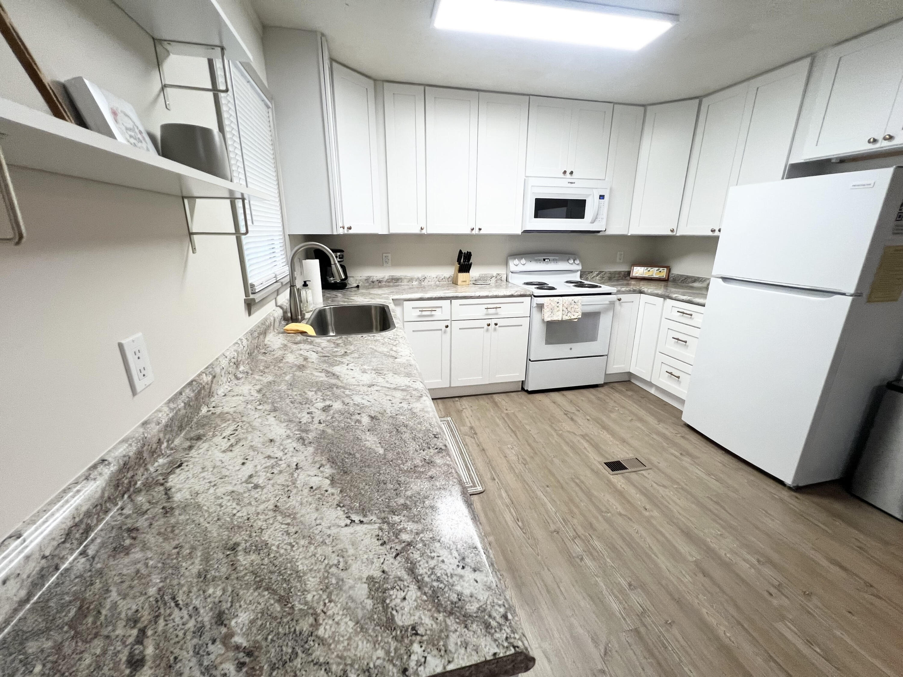 226 Stephens Road Property Photo 14