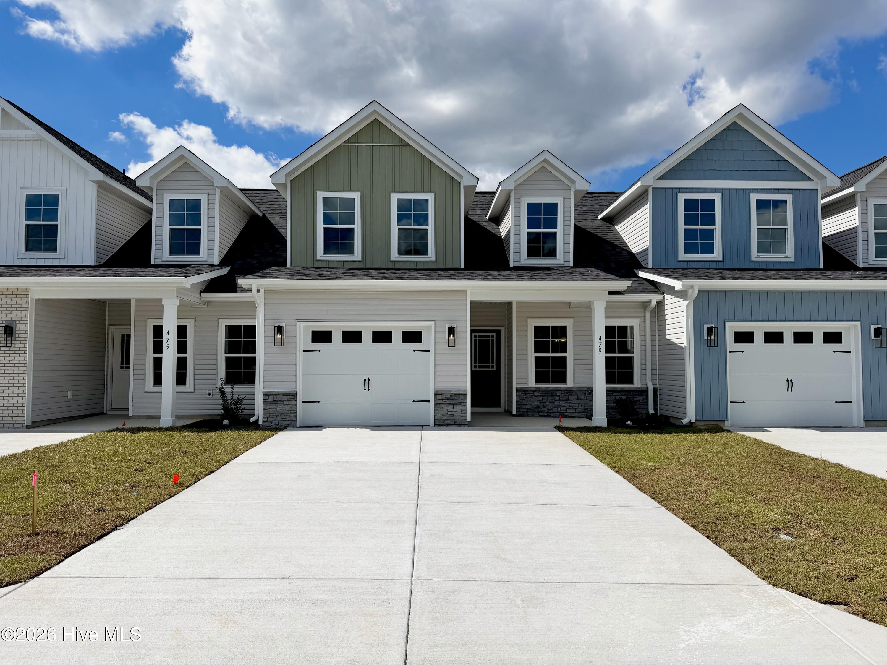 479 Timbercrest Circle SE Property Photo 1