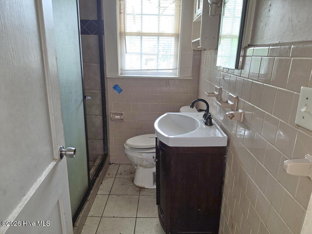 1011 E 6th Street Property Photo 12