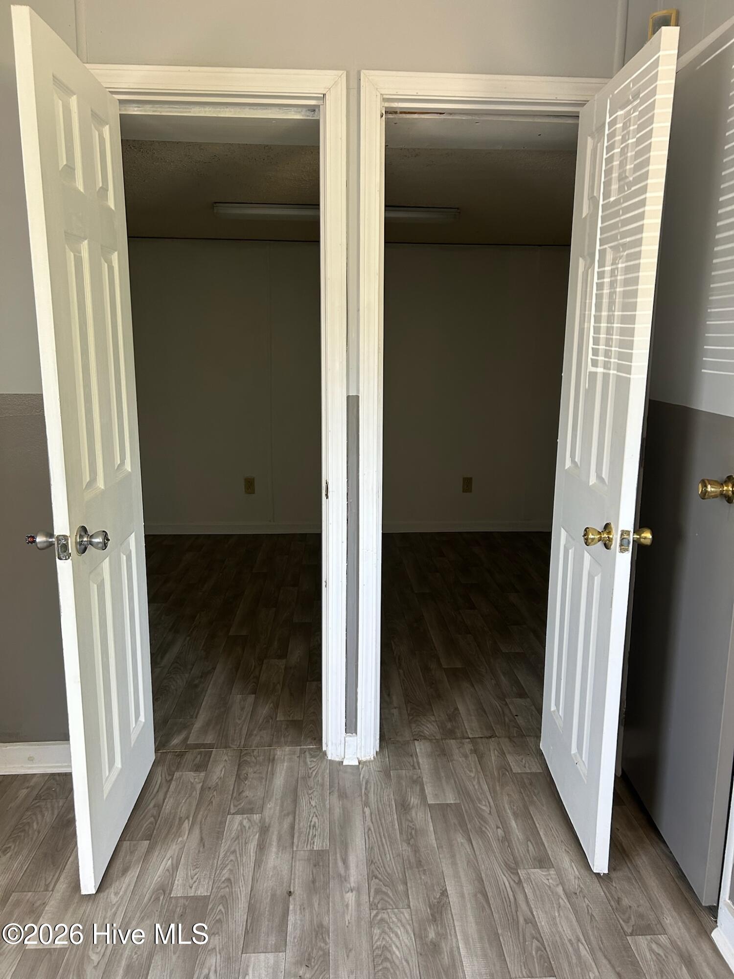 561 Airport Road Property Photo 7