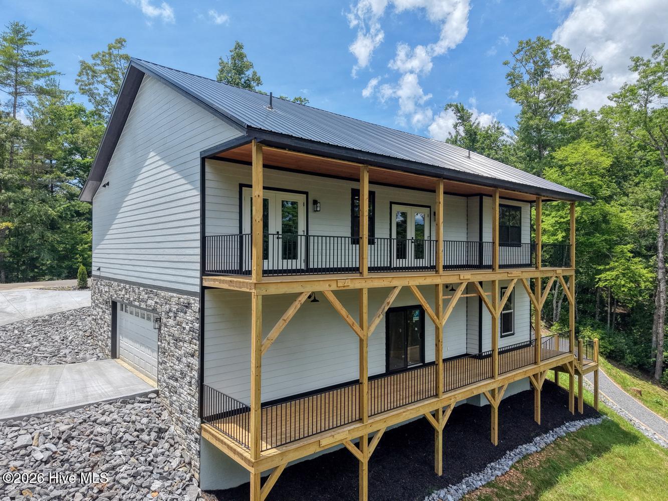 460 River Mountain Road Property Photo 6