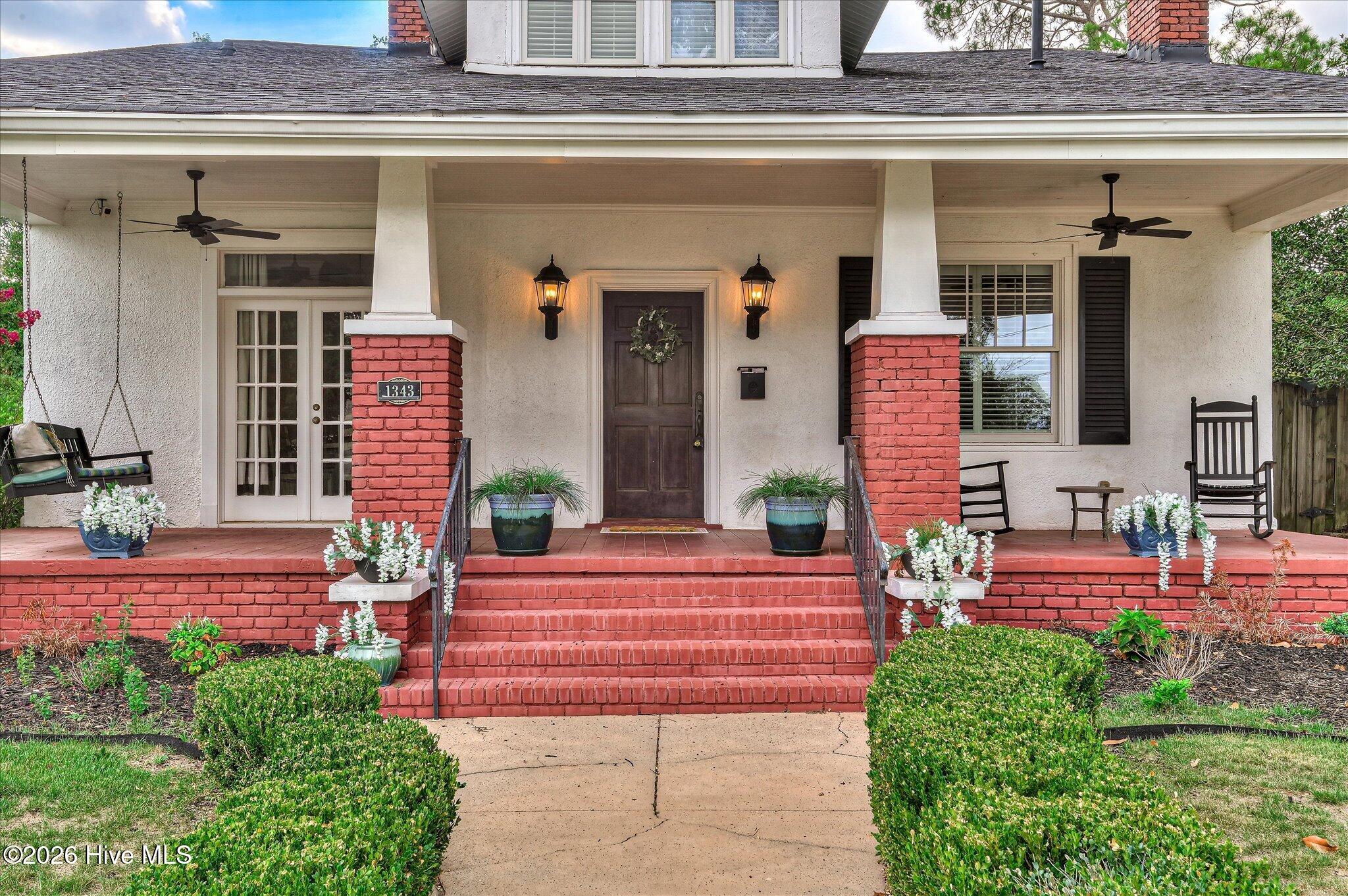 1343 Winter Street Property Photo 5