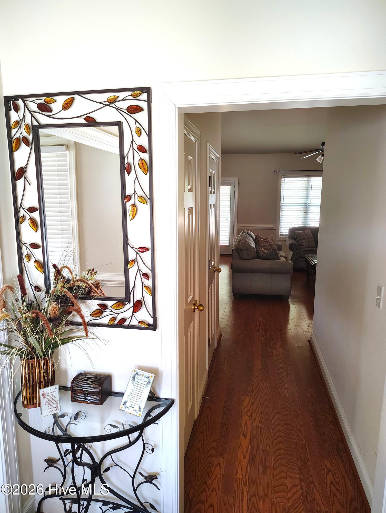 1804 Eastwood Lane Property Photo 3