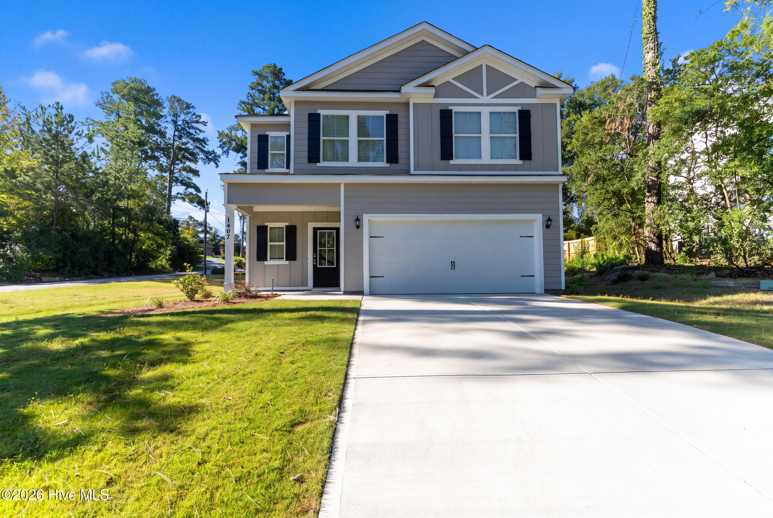 1407 Habersham Drive Property Photo 2