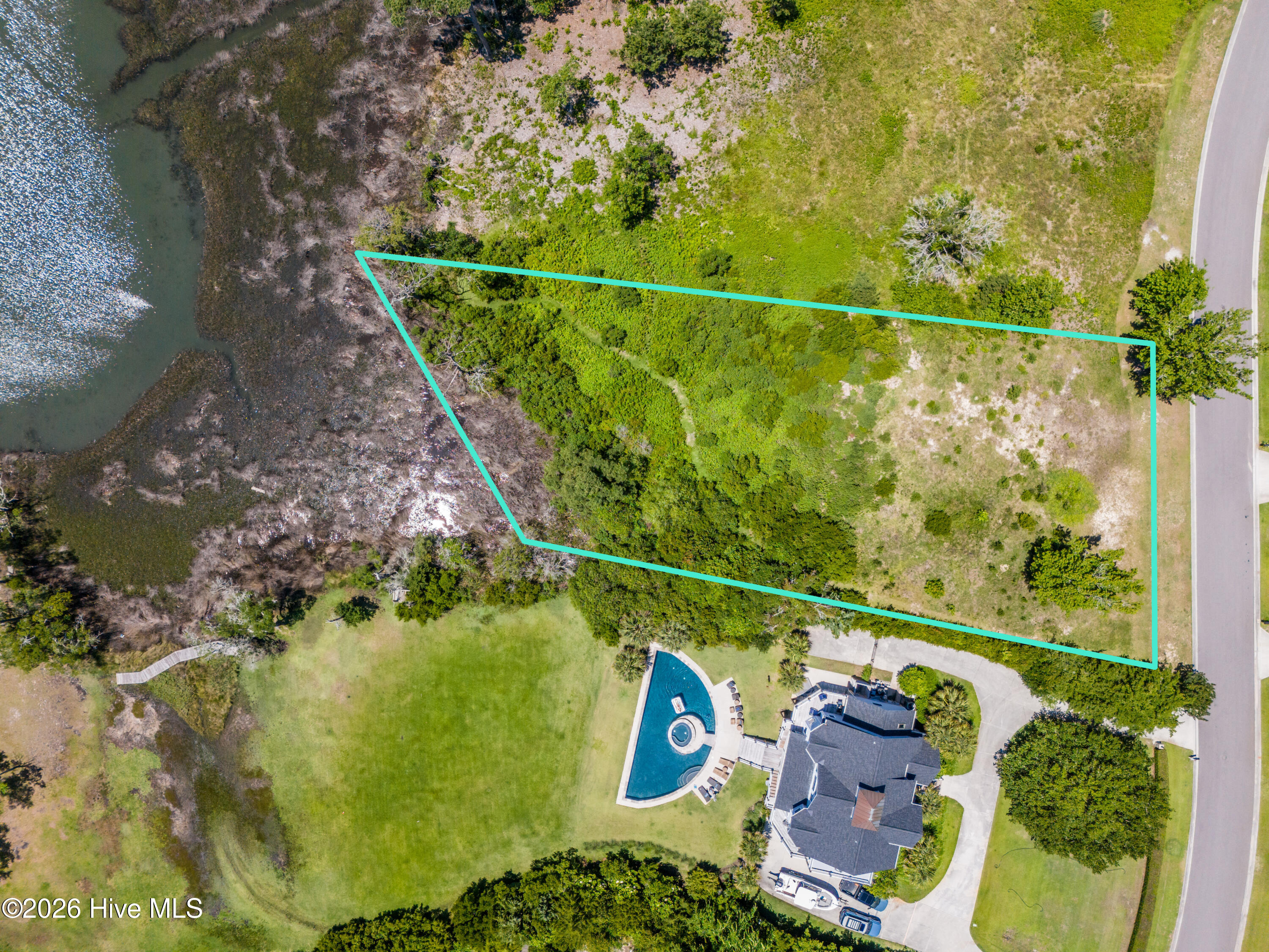 00 E Windward Landing Place Property Photo 3