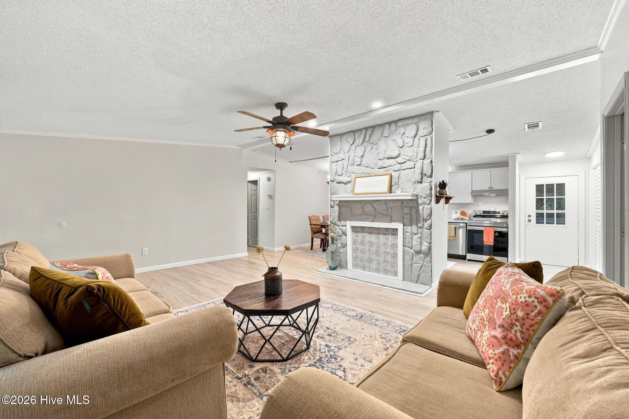 138 Simmons Street Property Photo 3