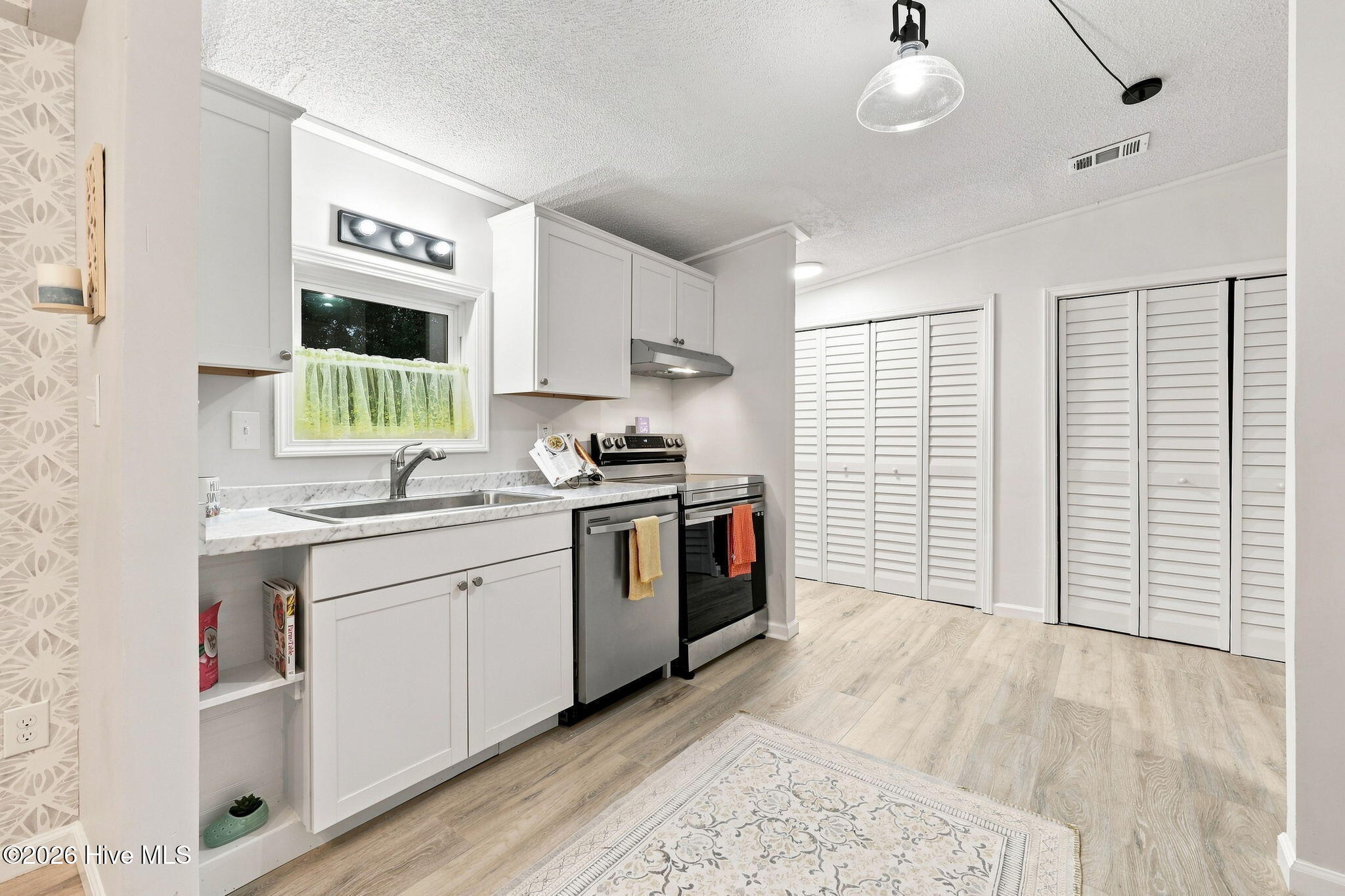 138 Simmons Street Property Photo 10