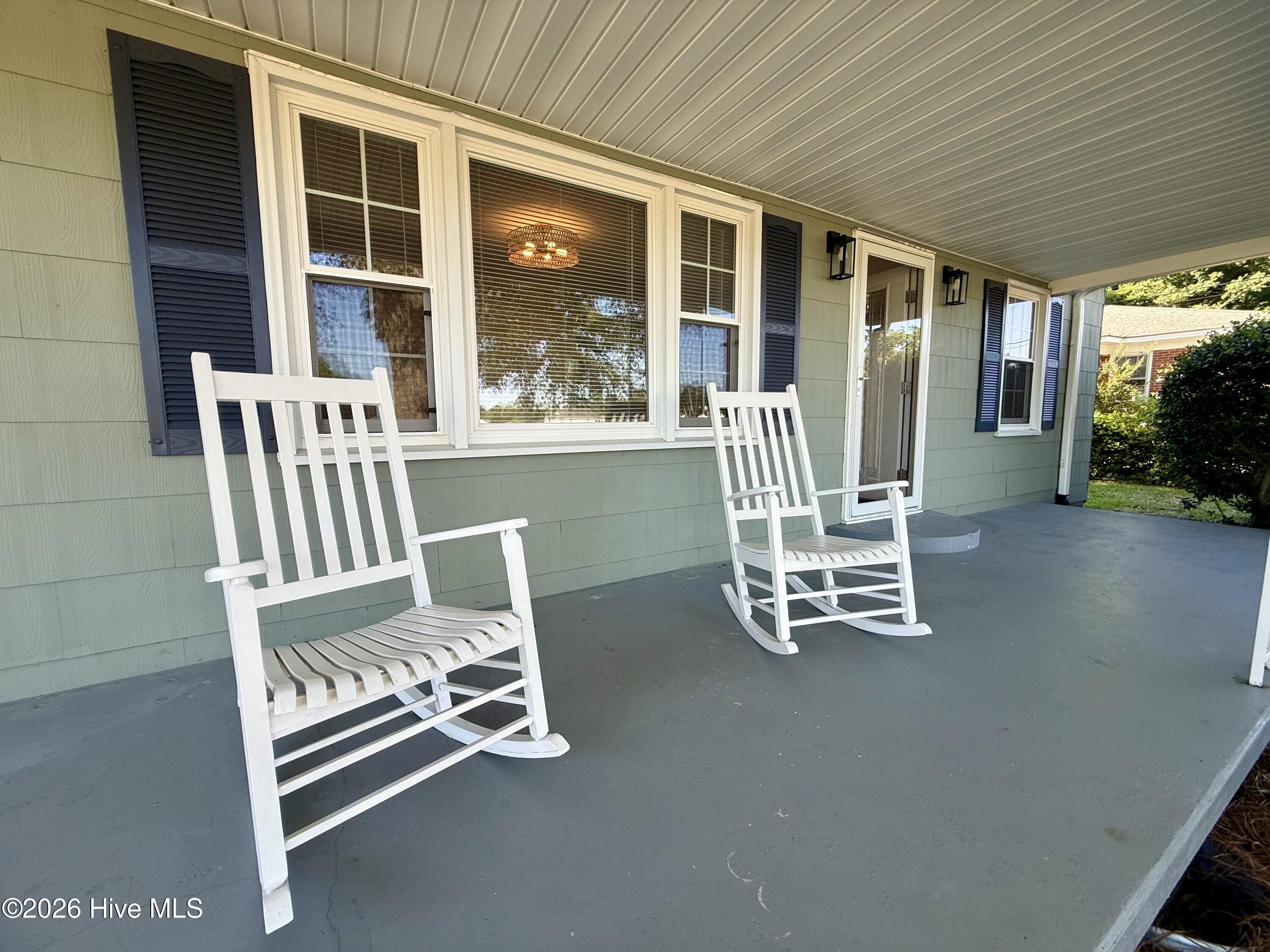 161 Walhurst Avenue Property Photo 7