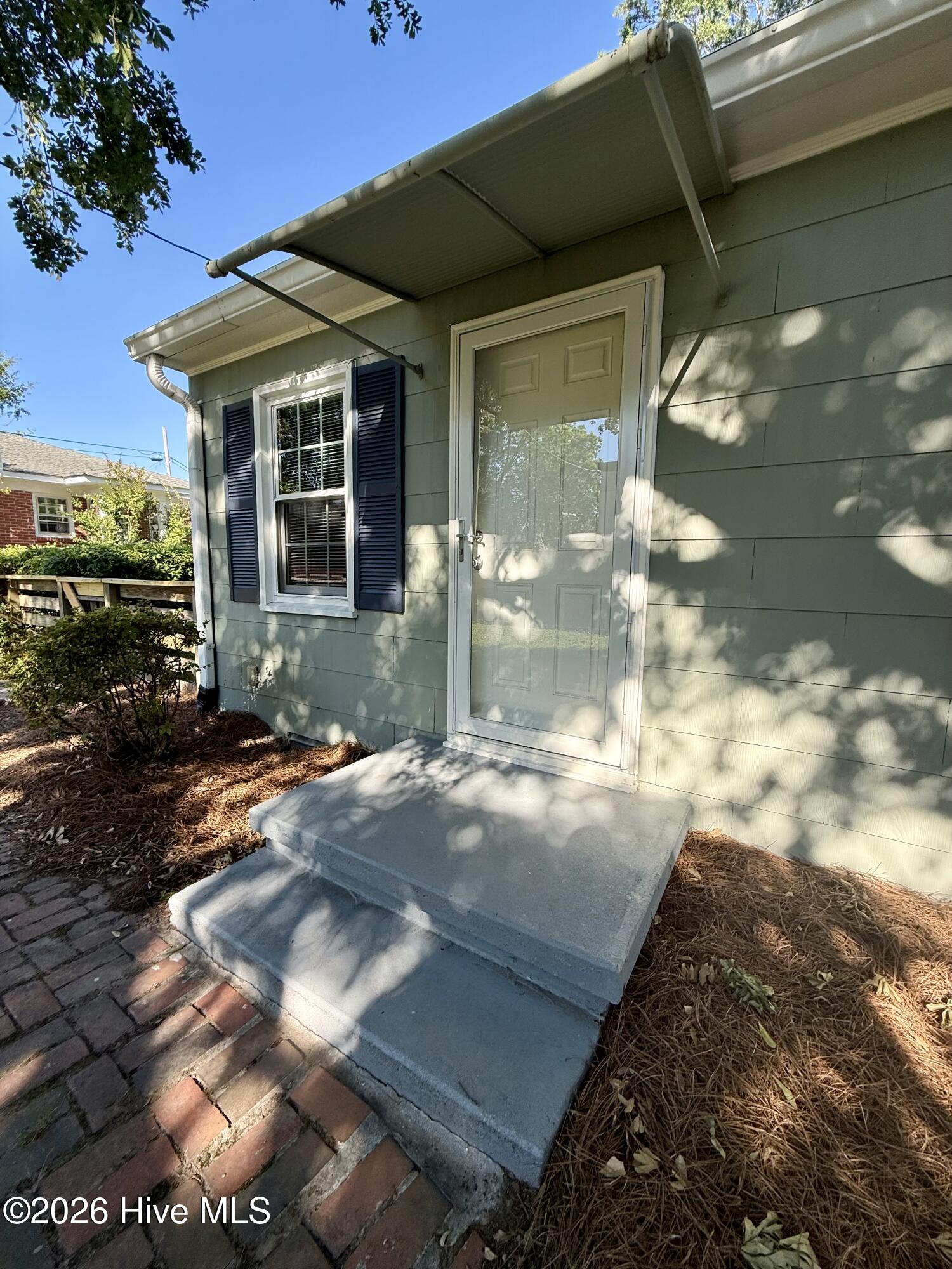 161 Walhurst Avenue Property Photo 16