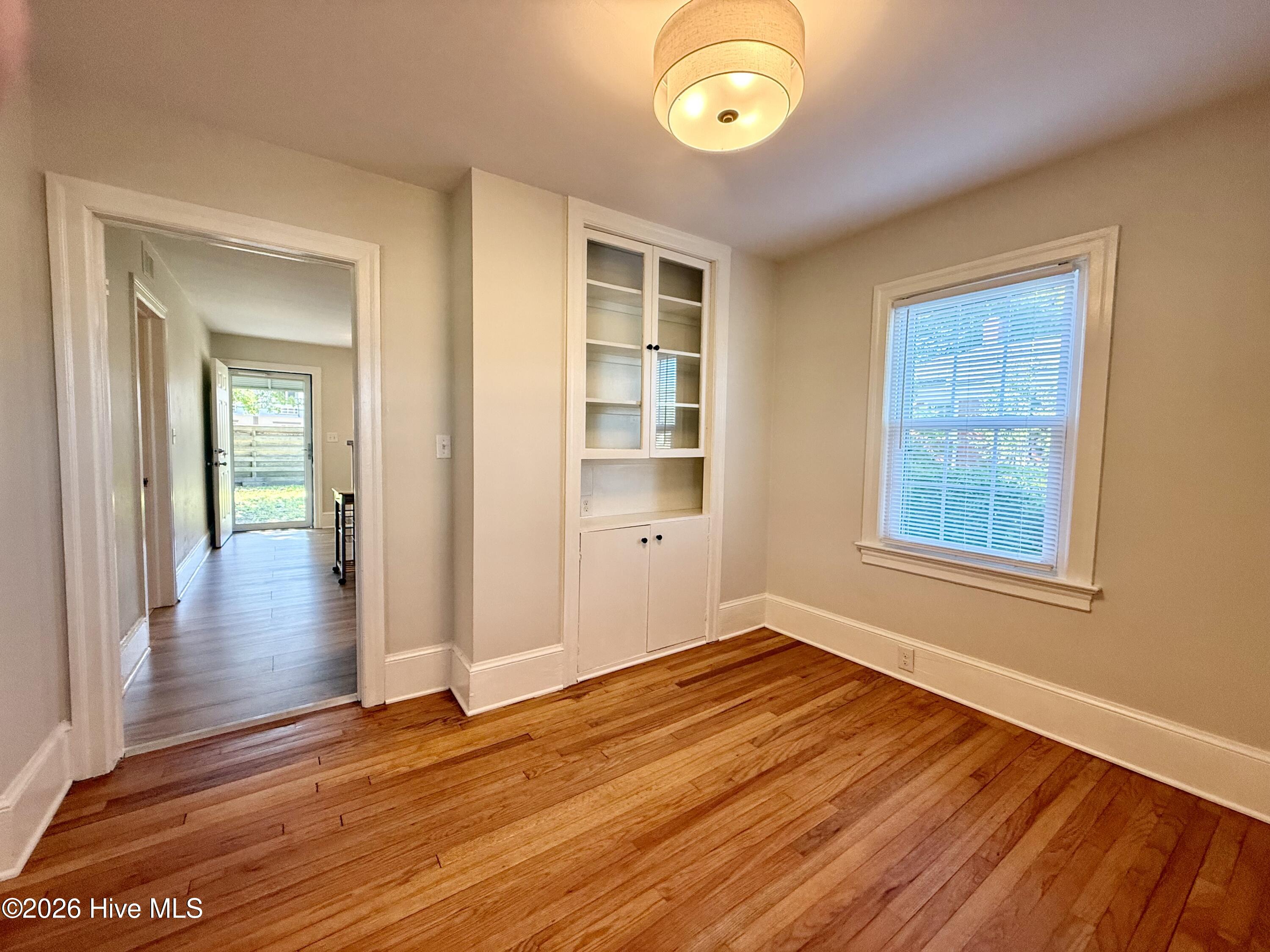 161 Walhurst Avenue Property Photo 25