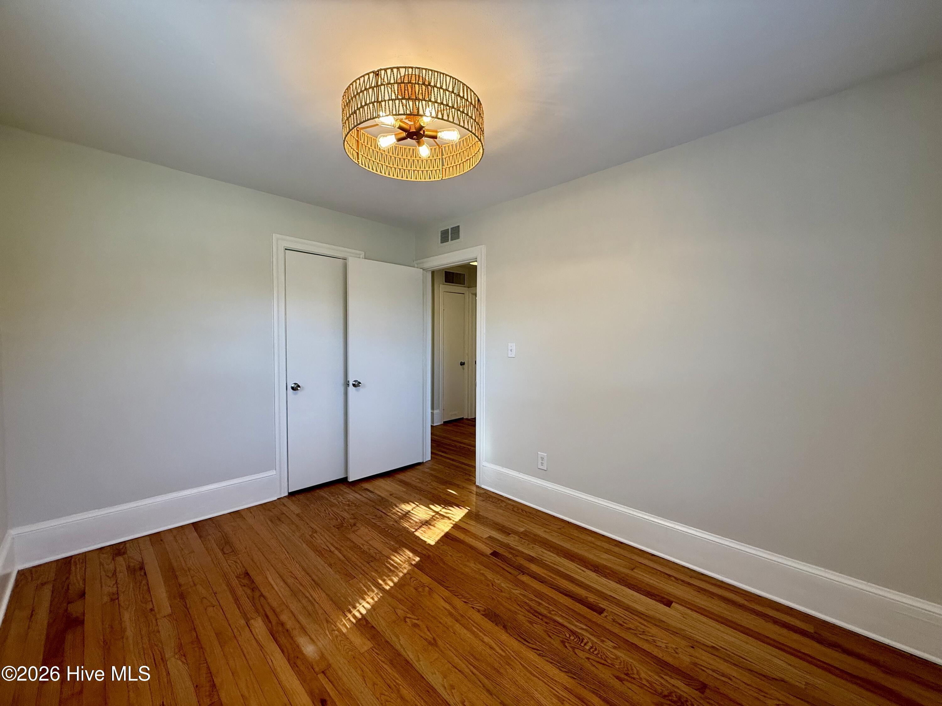 161 Walhurst Avenue Property Photo 38