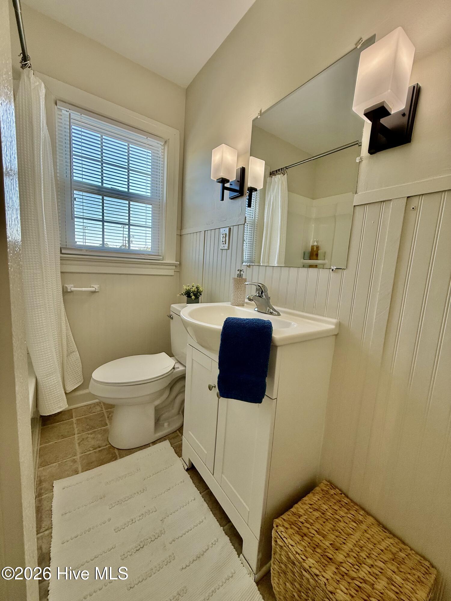 161 Walhurst Avenue Property Photo 40