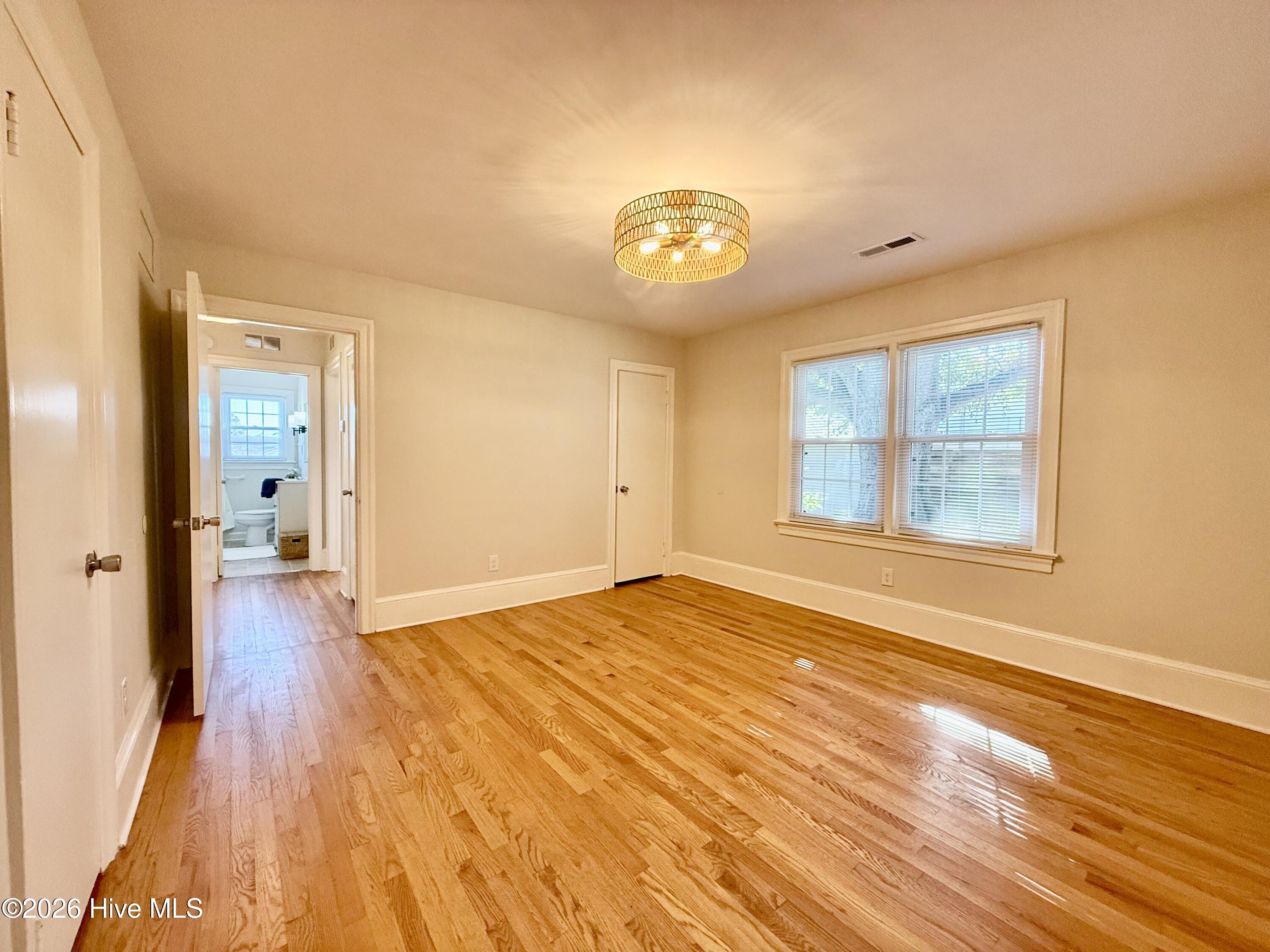 161 Walhurst Avenue Property Photo 46