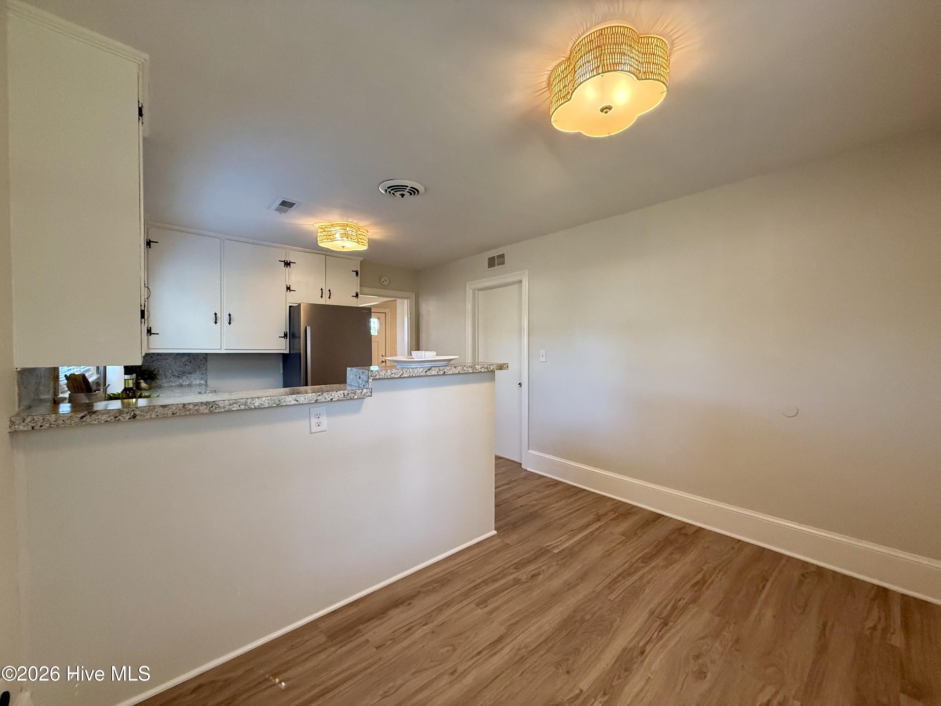 161 Walhurst Avenue Property Photo 60