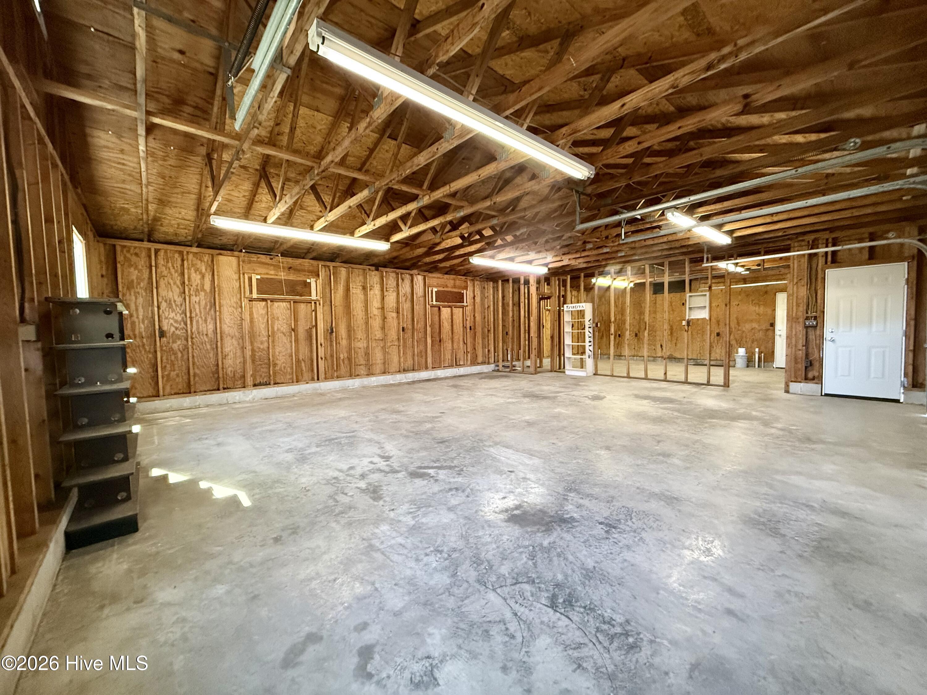 161 Walhurst Avenue Property Photo 64