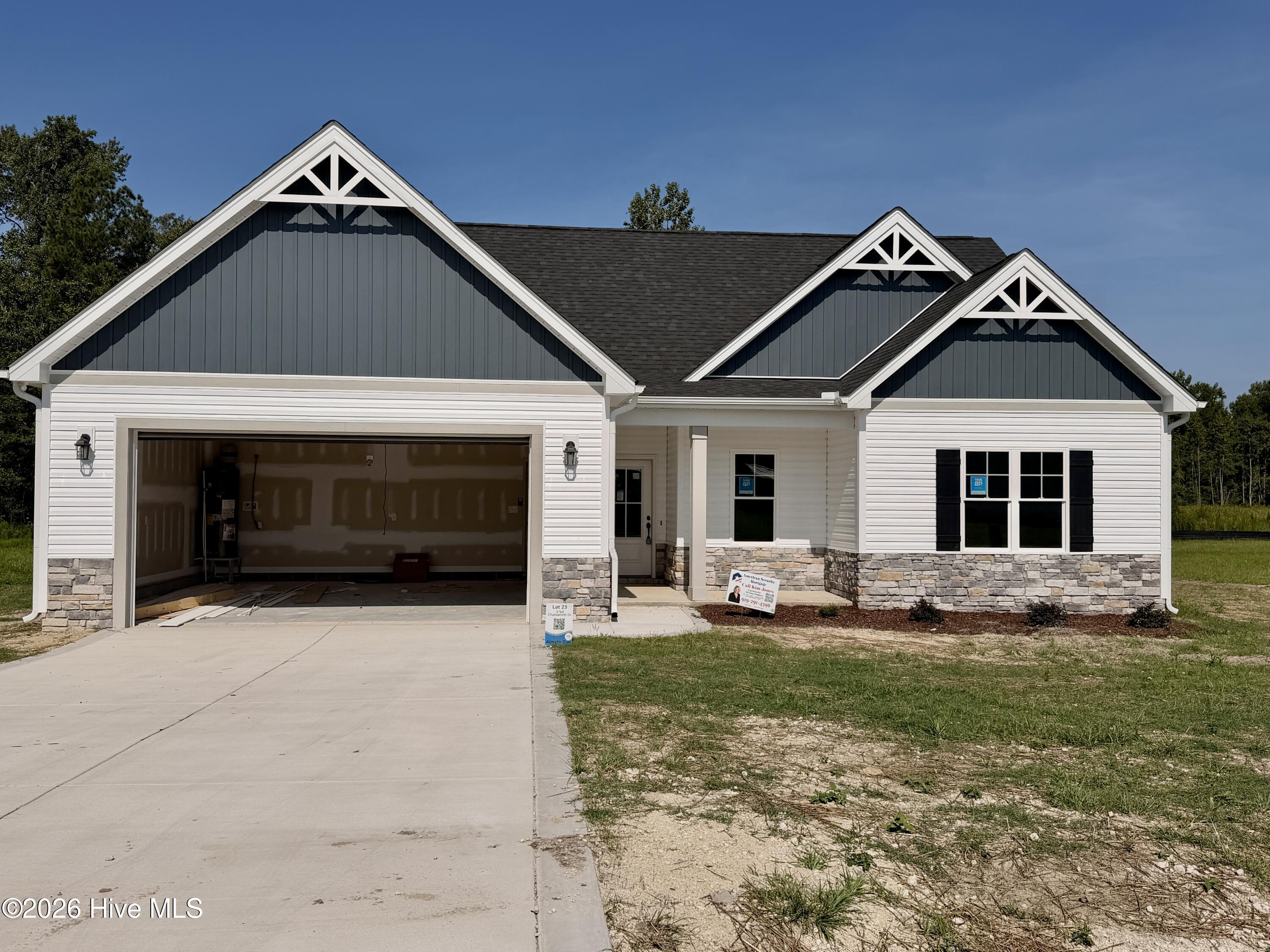 3760 Chatsworth Drive Property Photo 2