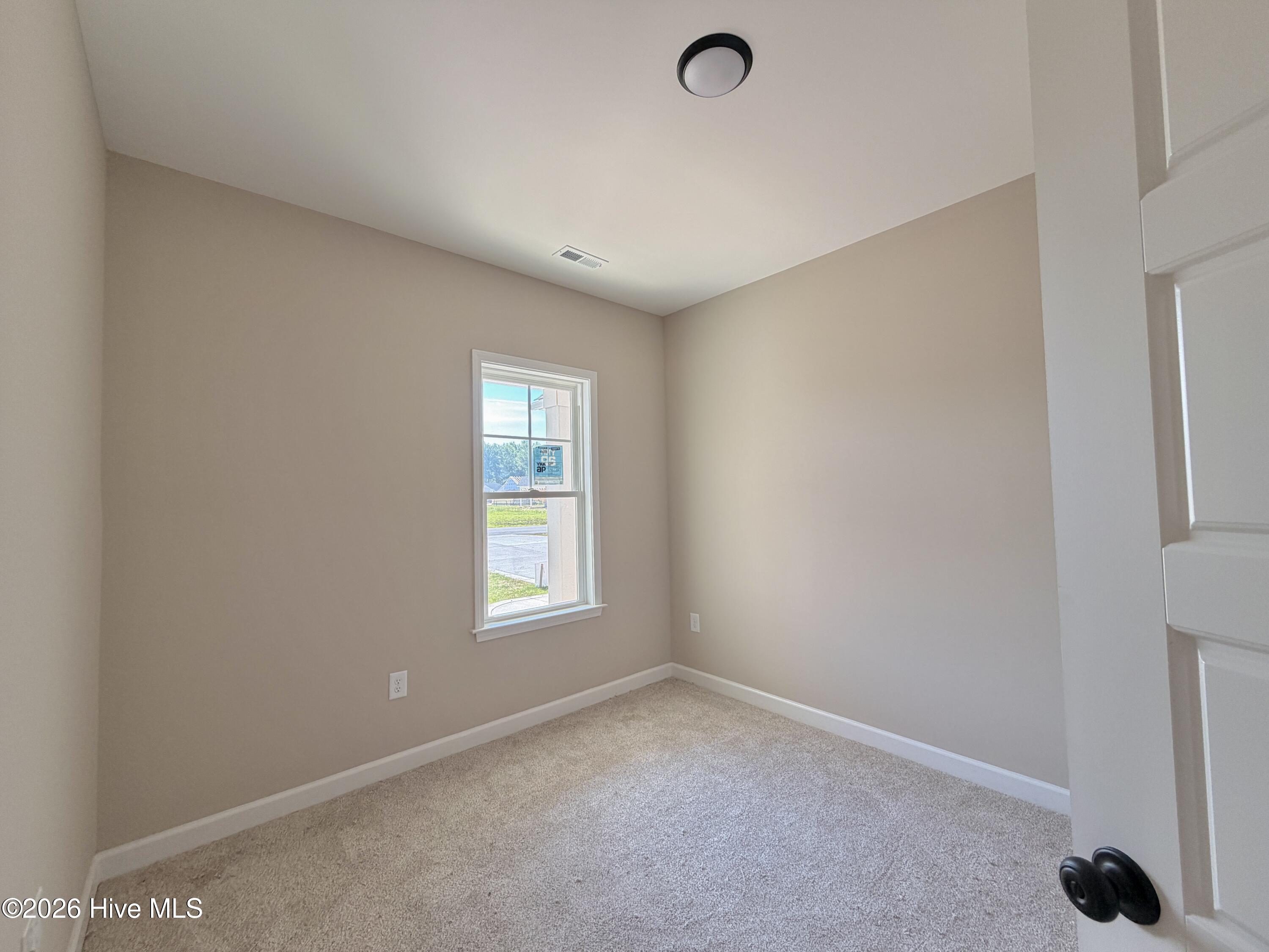 3760 Chatsworth Drive Property Photo 13