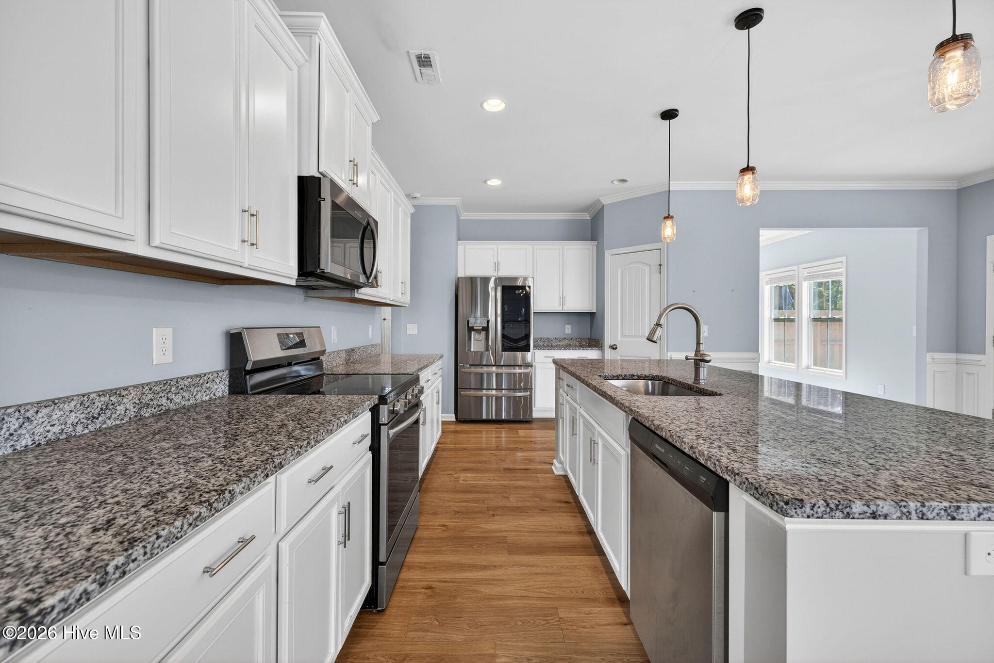 52 Violetear Ridge Property Photo 14