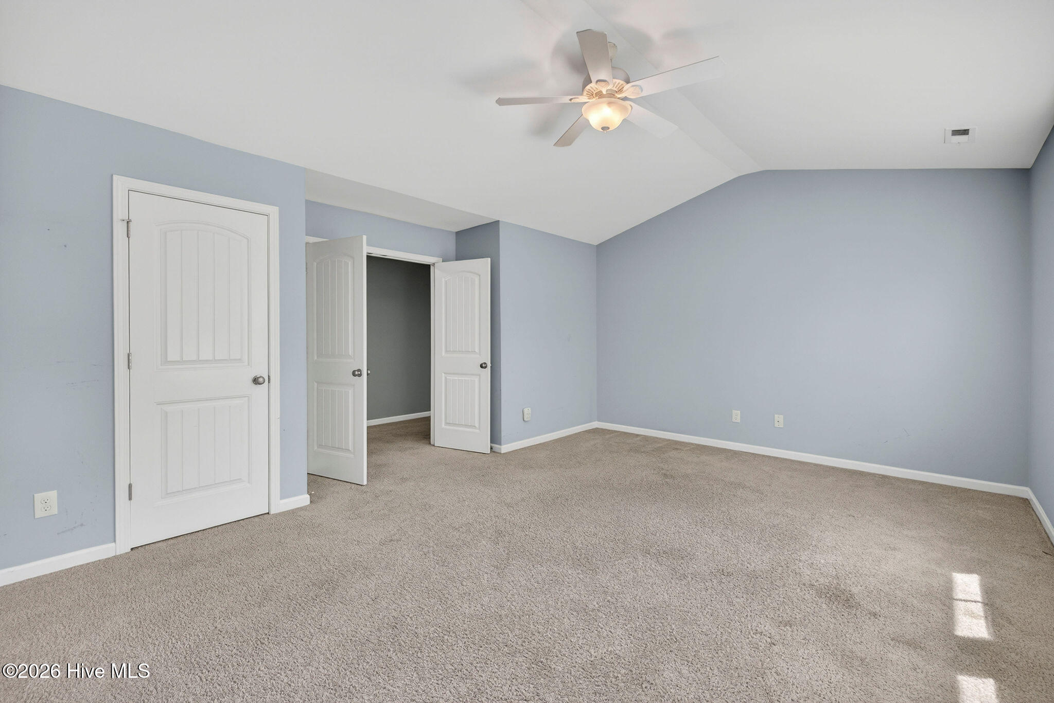 52 Violetear Ridge Property Photo 34
