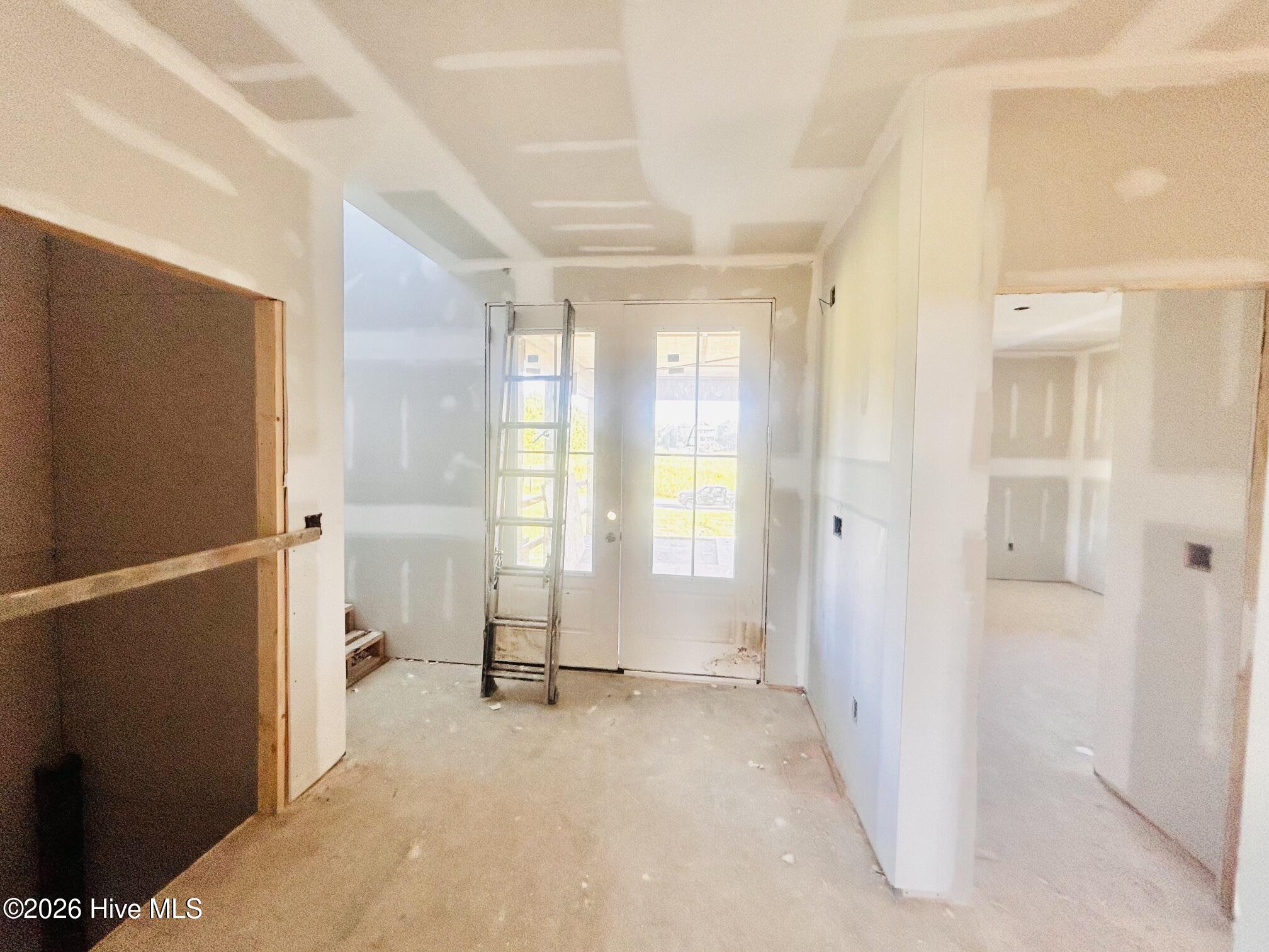300 Nicholas Way Property Photo 34