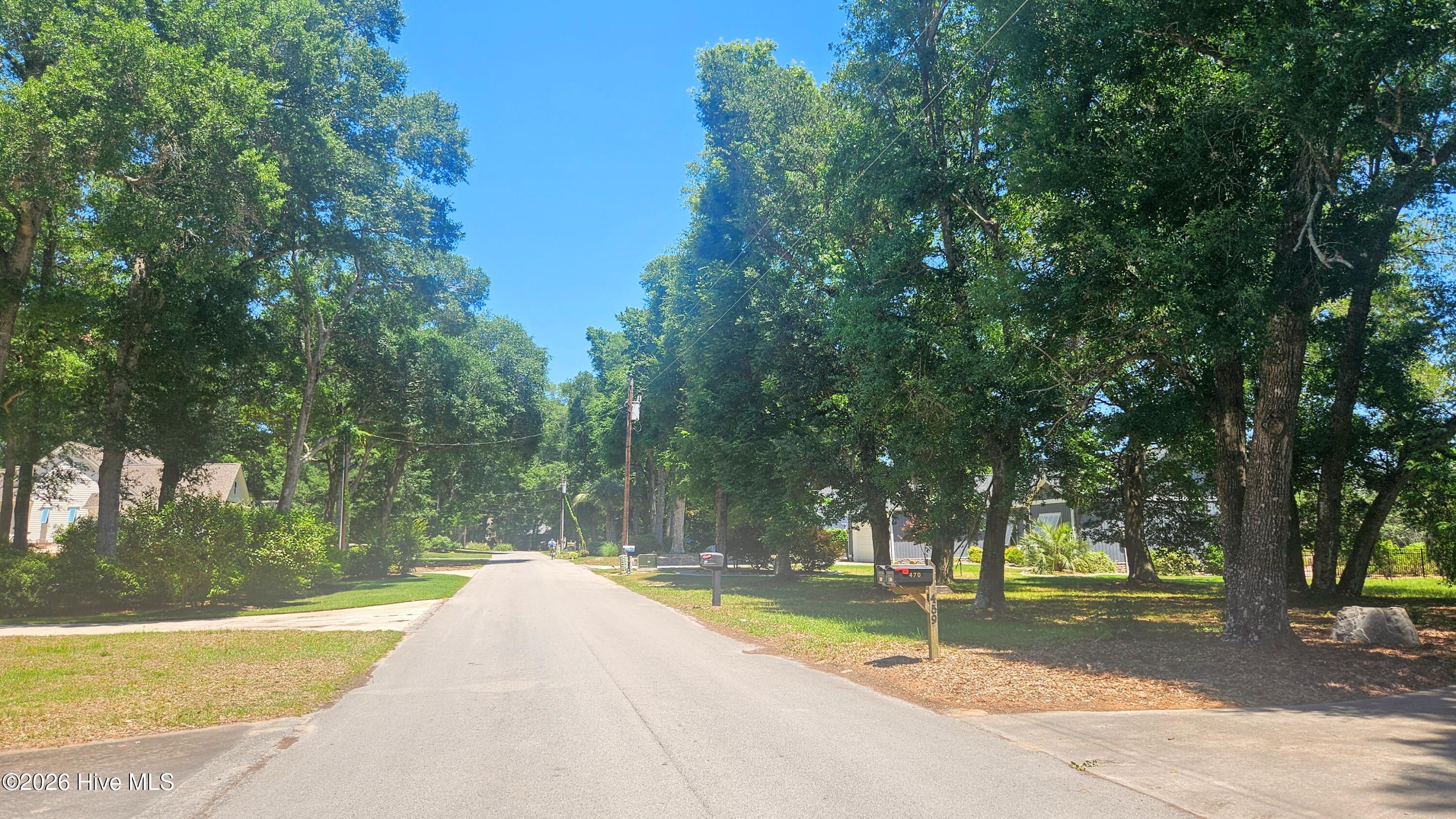 476 Lake Shore Drive Property Photo 11