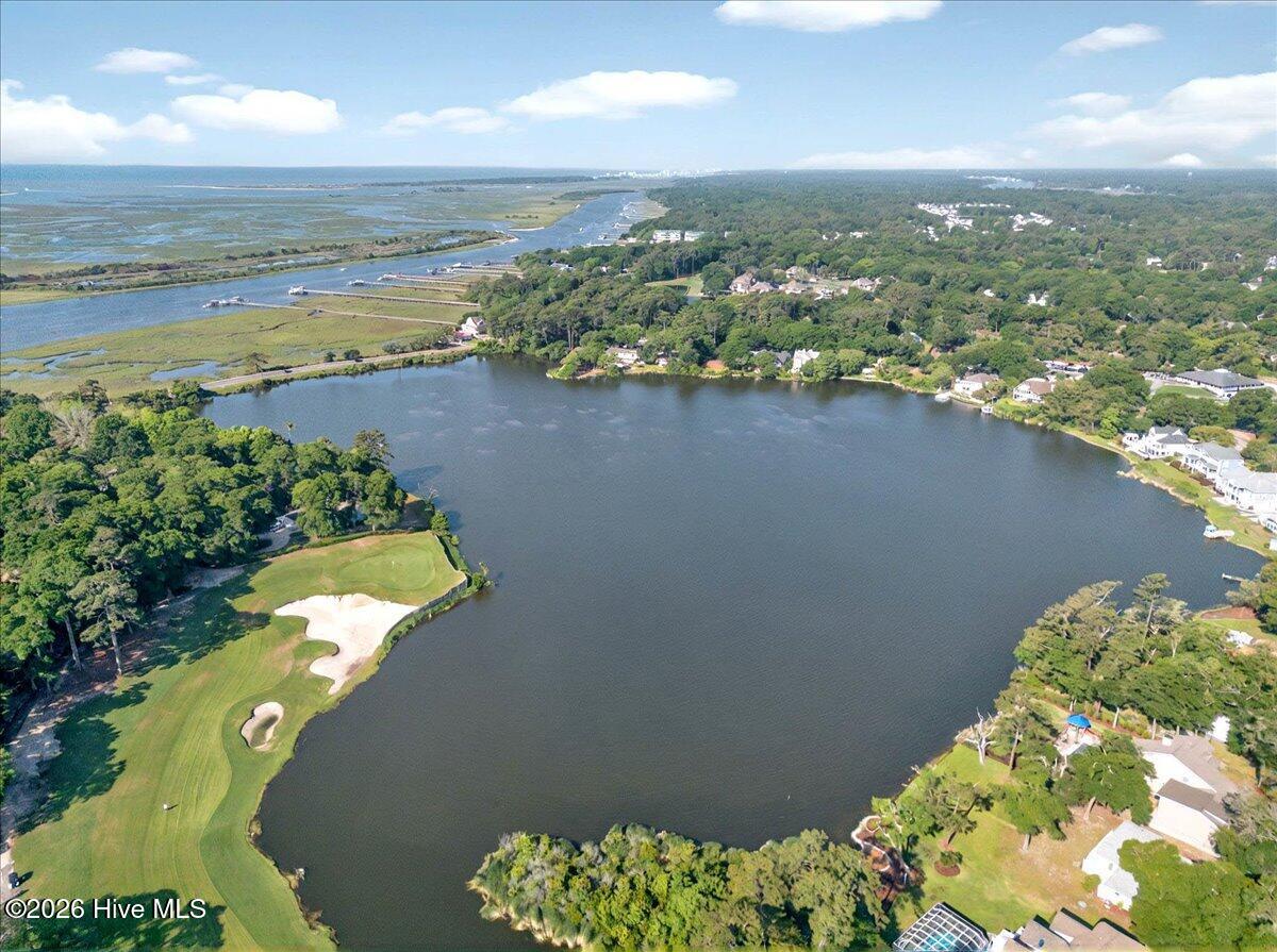 476 Lake Shore Drive Property Photo 34