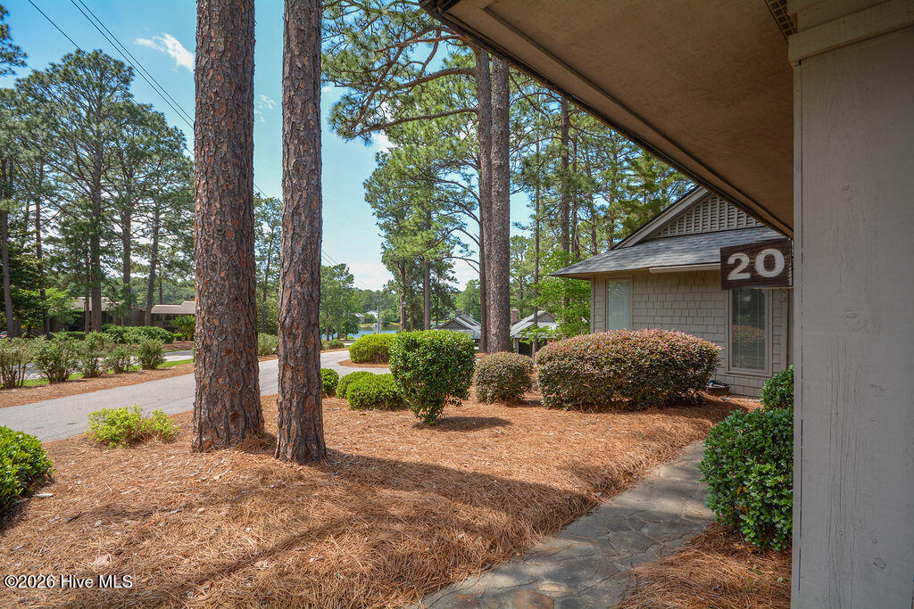 285 Sugar Gum Lane Unit 20 Property Photo 6