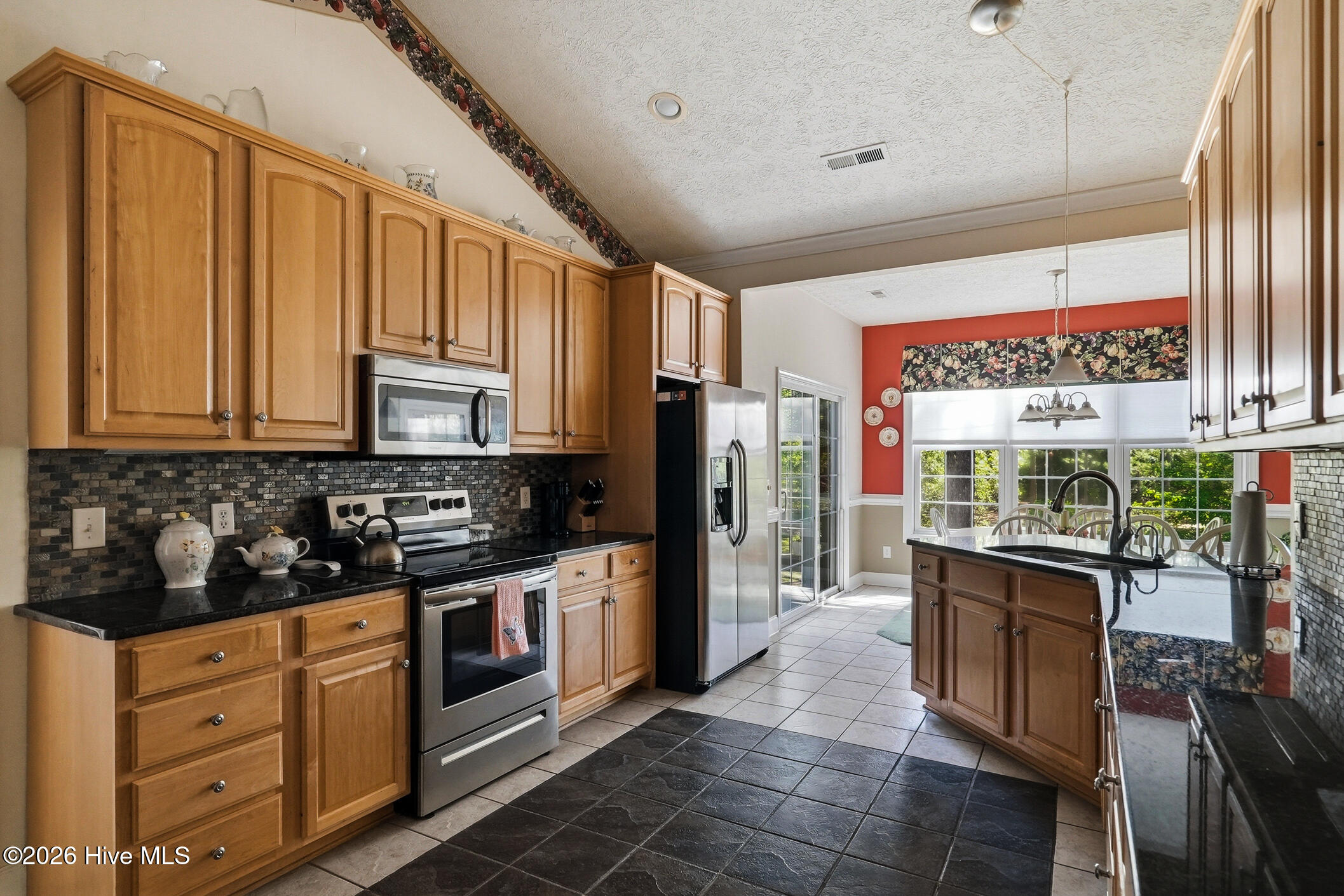103 Smathers Drive Property Photo 12