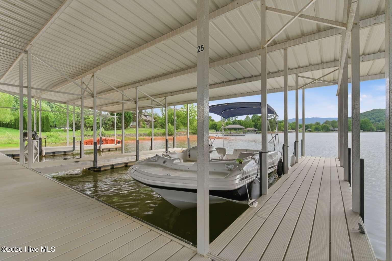 25 25 Mcintosh Circle Property Photo 4