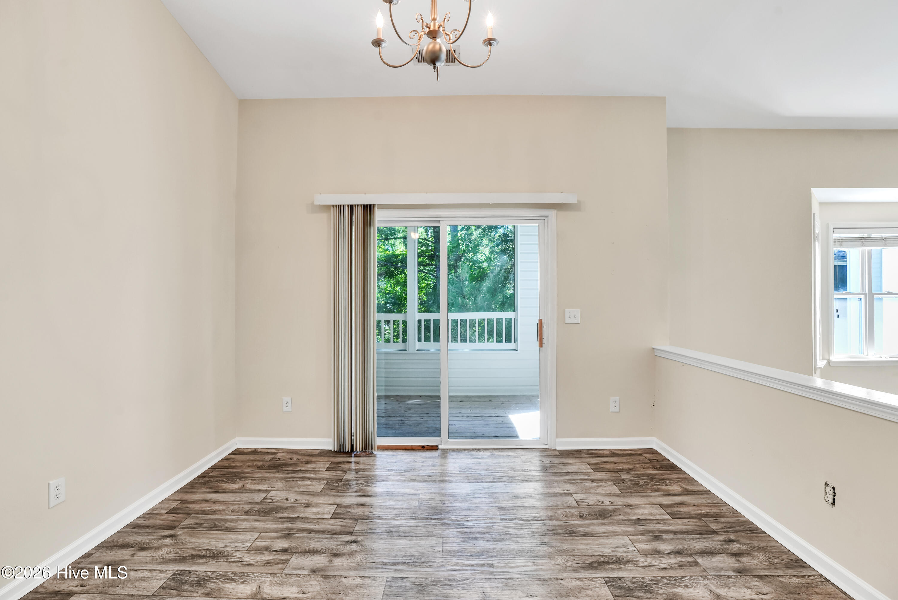 3907 River Front Place Unit 202 Property Photo 15