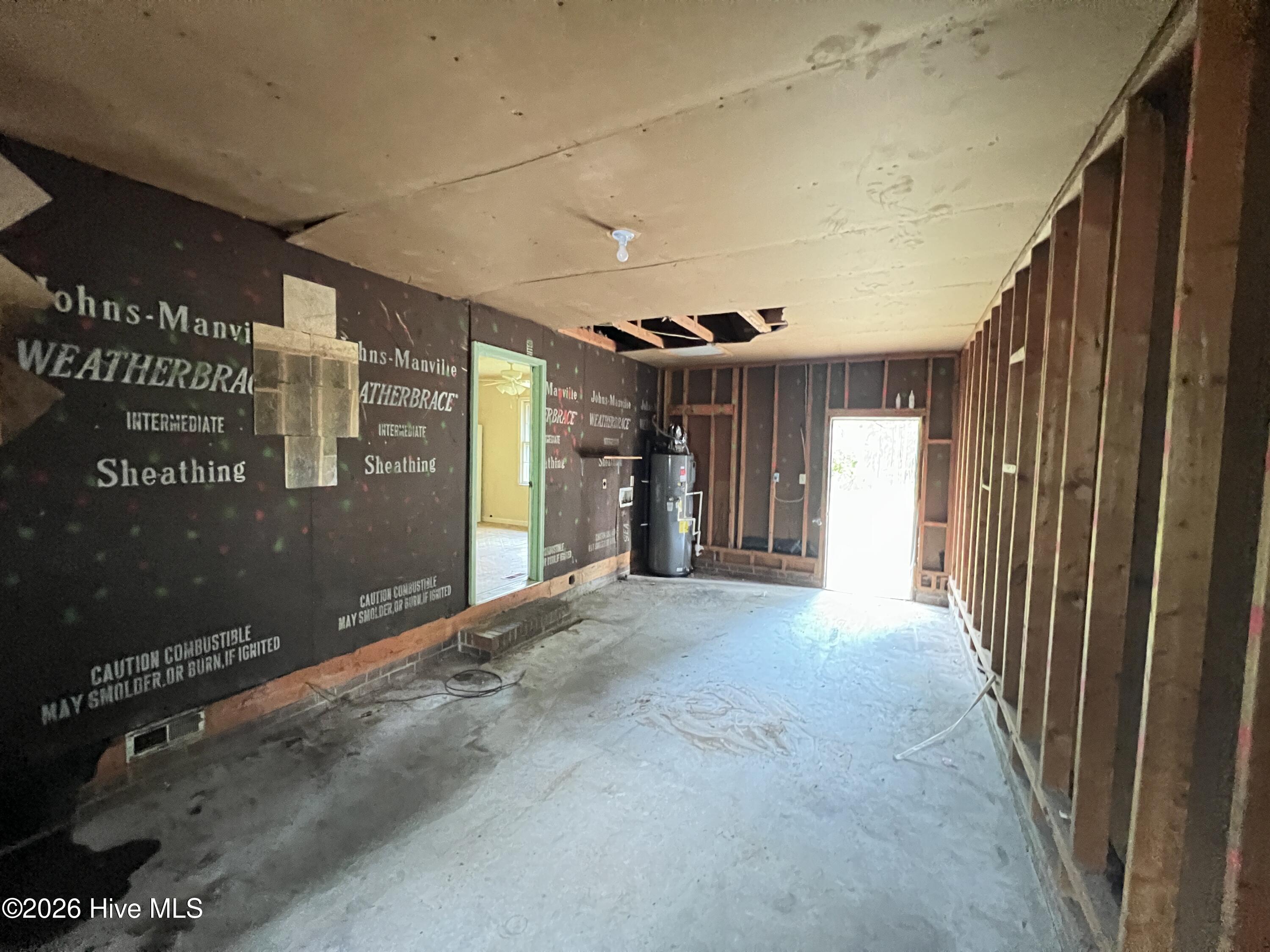 121 Forest Place Property Photo 15