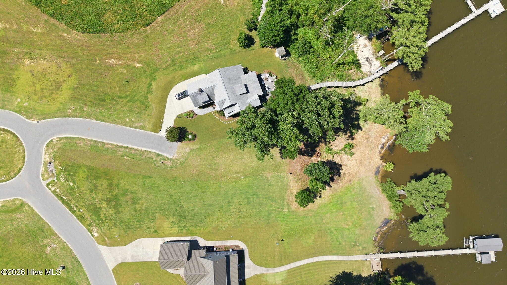 183 151 Herring Lane Property Photo 16