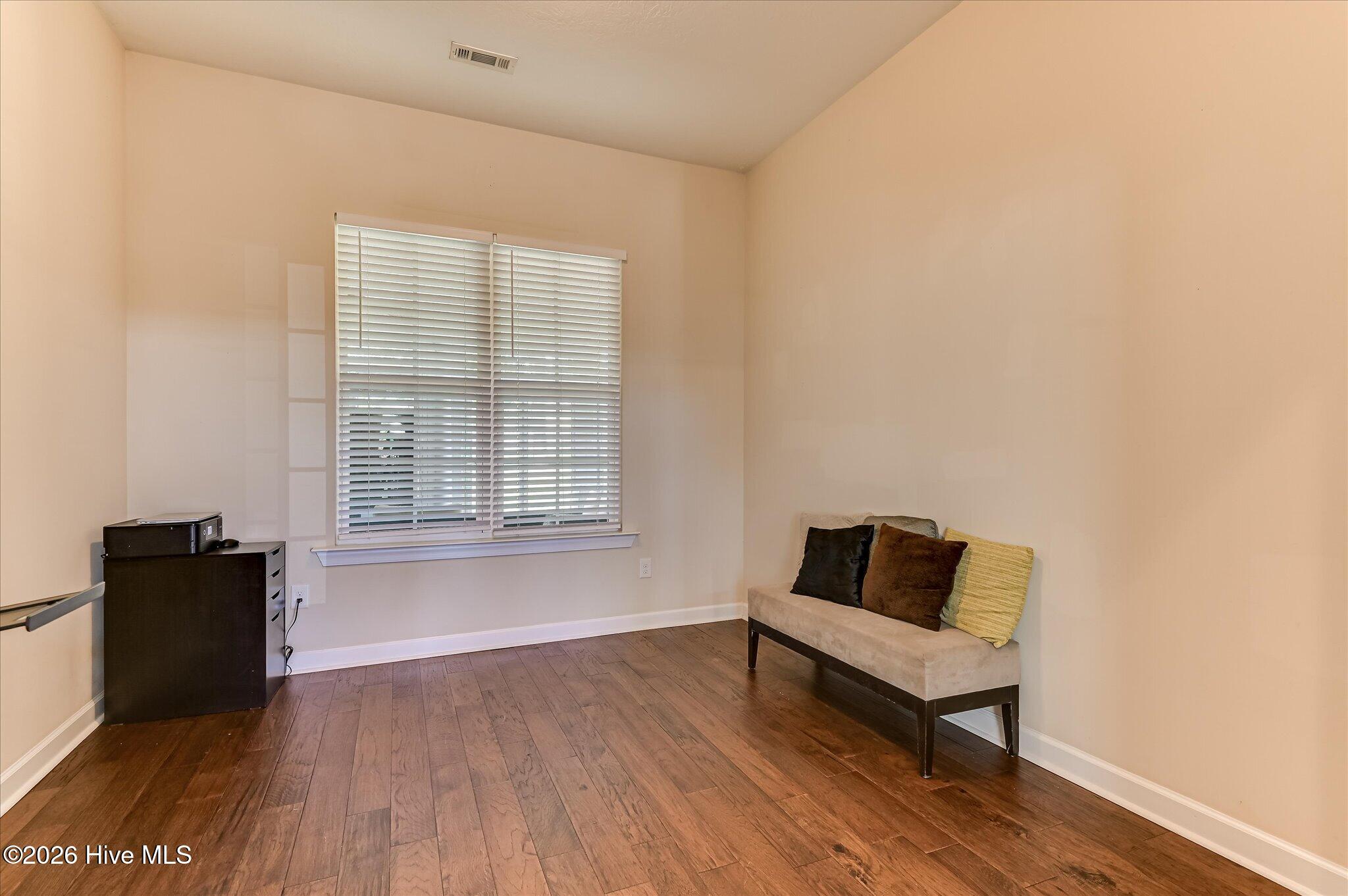 2072 Manchester Street Property Photo 24