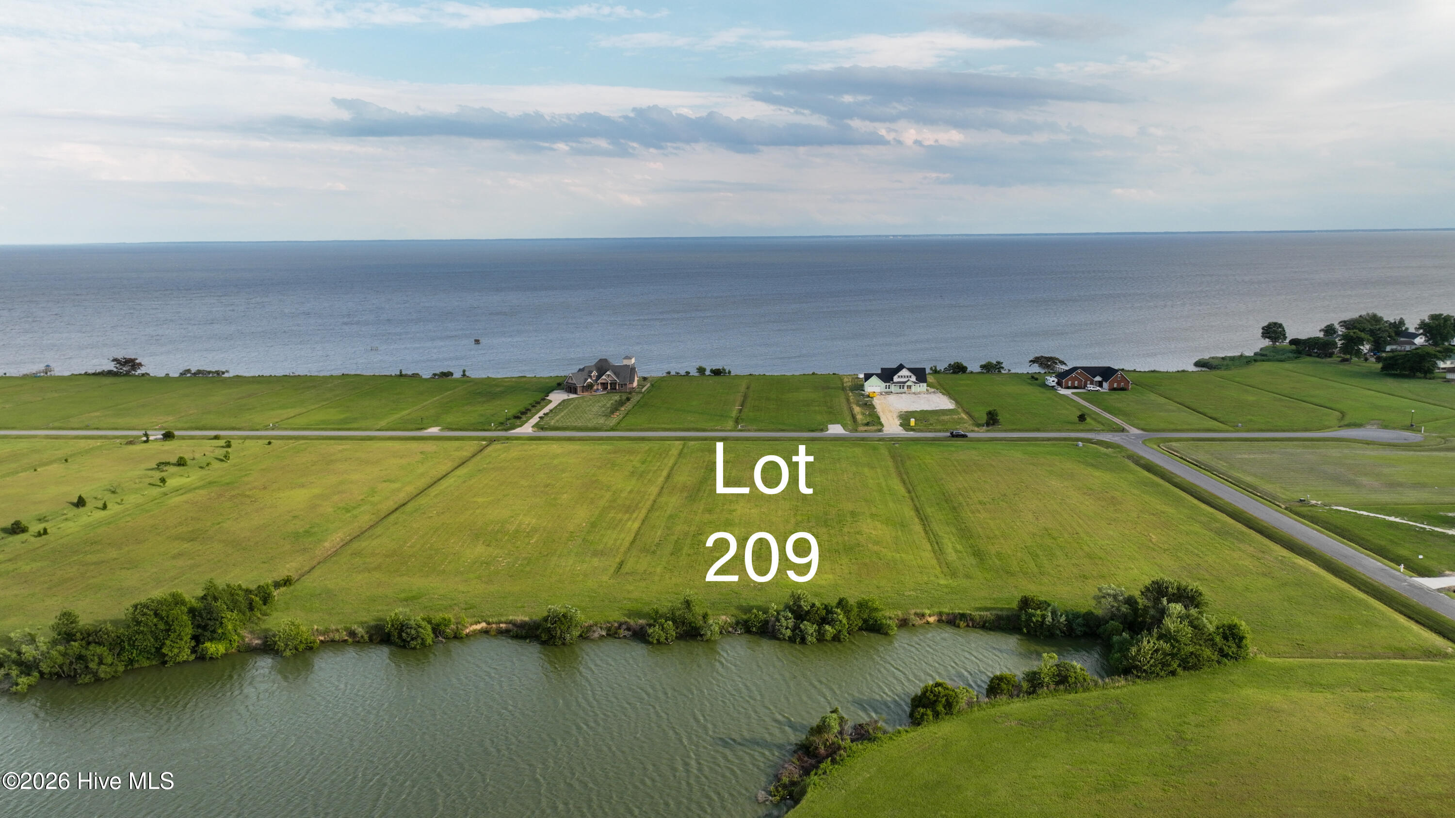 125 209 Bald Eagle Point Drive Property Photo 2