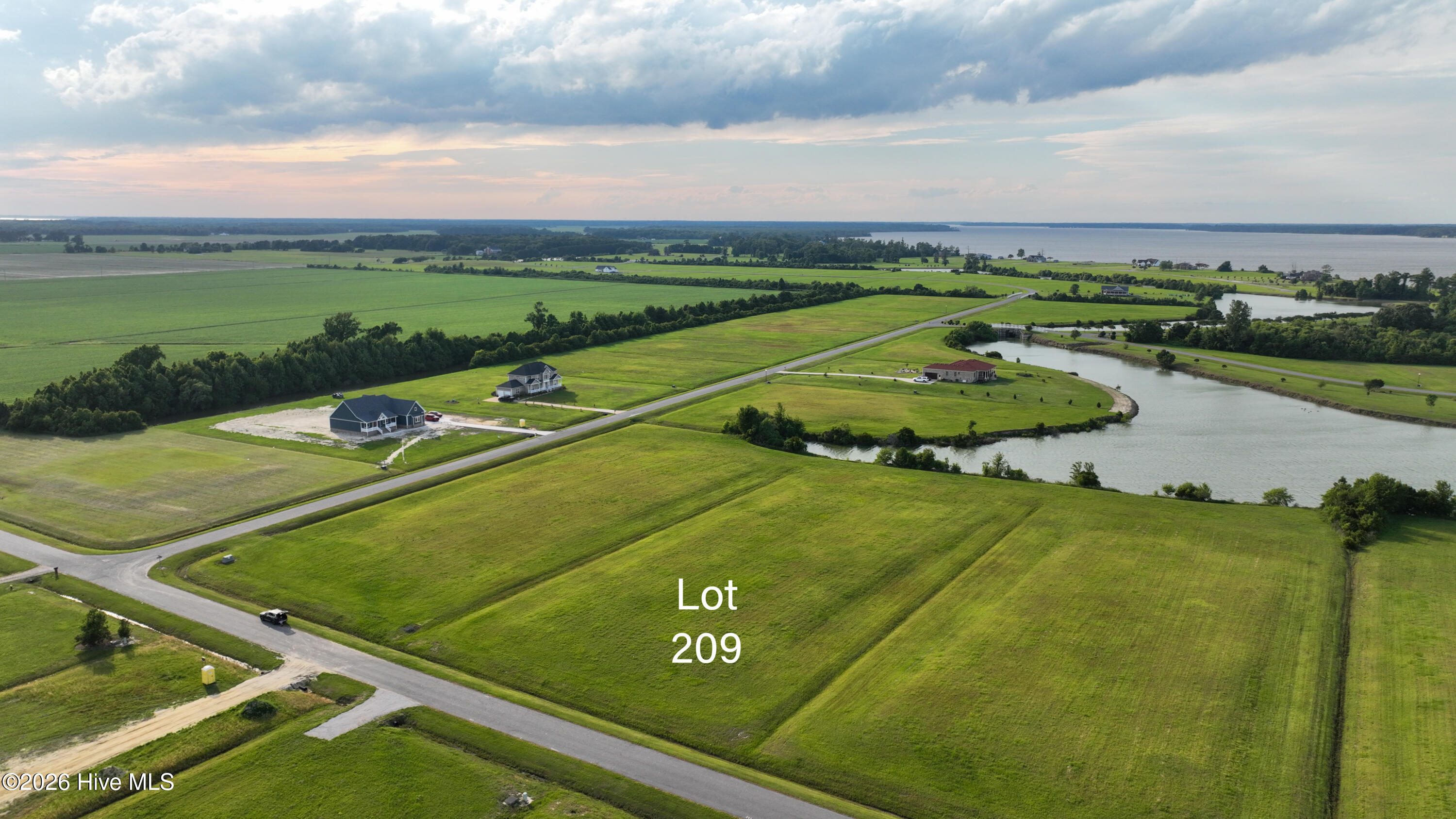 125 209 Bald Eagle Point Drive Property Photo 4