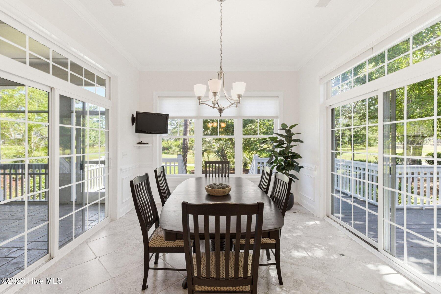 470 Laurel Valley Drive Property Photo 17