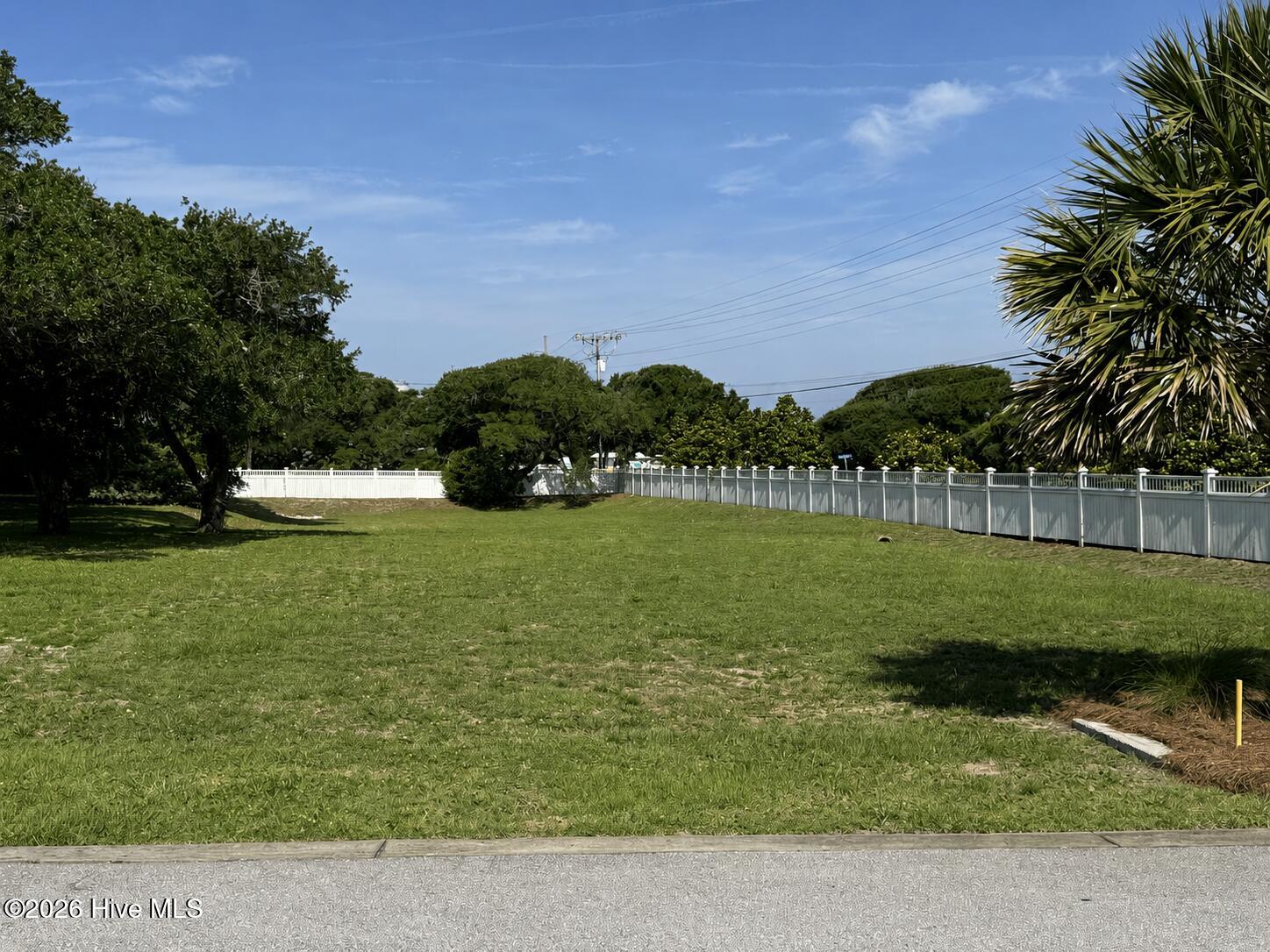 100 Ocean Bluff Drive Property Photo 2