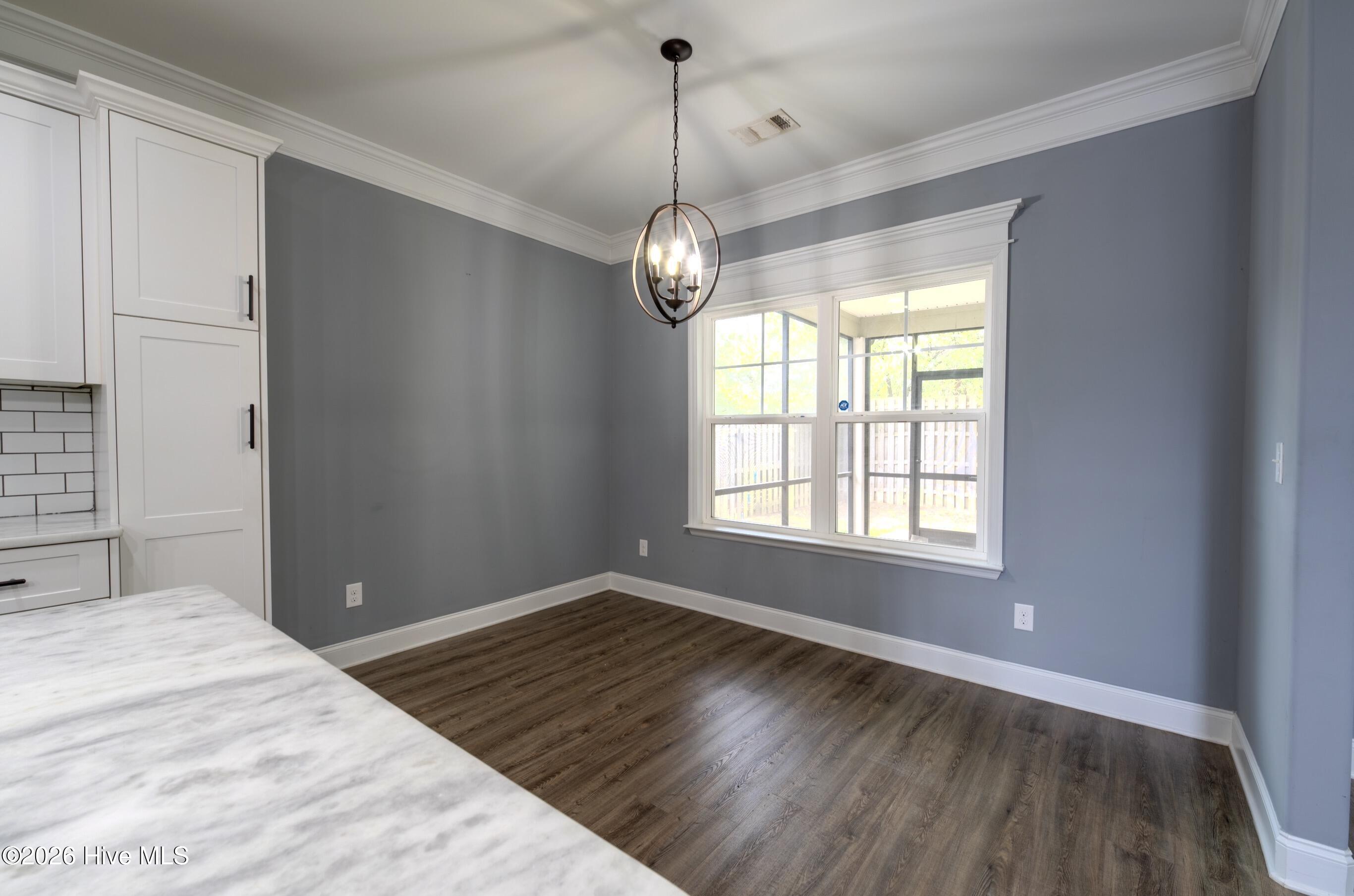 507 Gary Glen Drive Property Photo 15